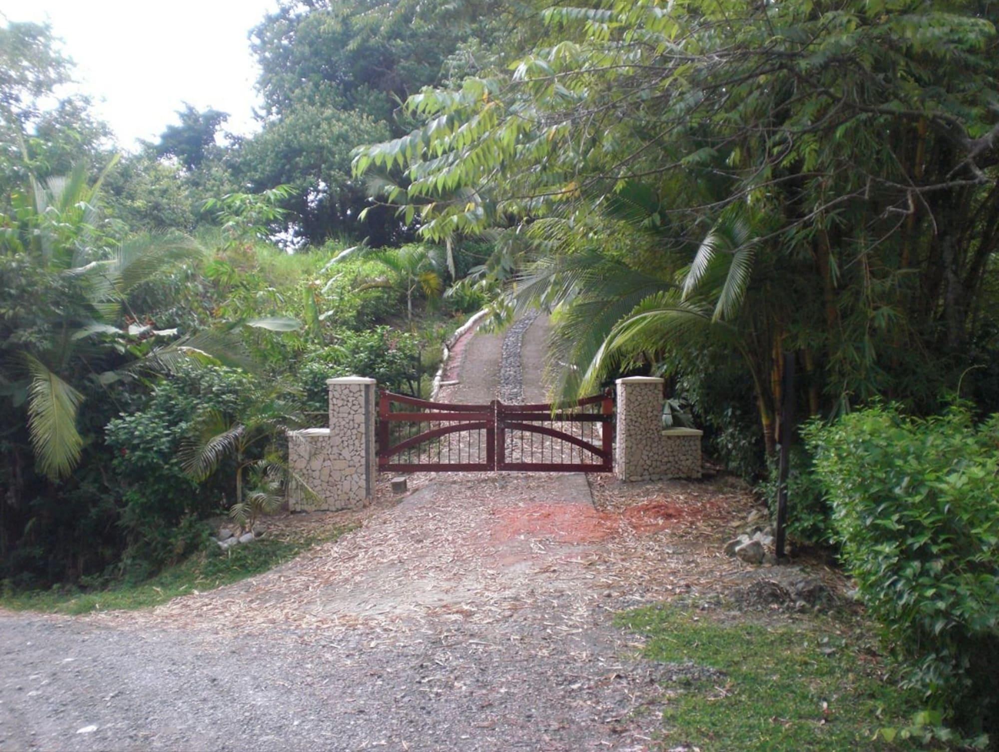 Vista Exterior LagunaVista Villas