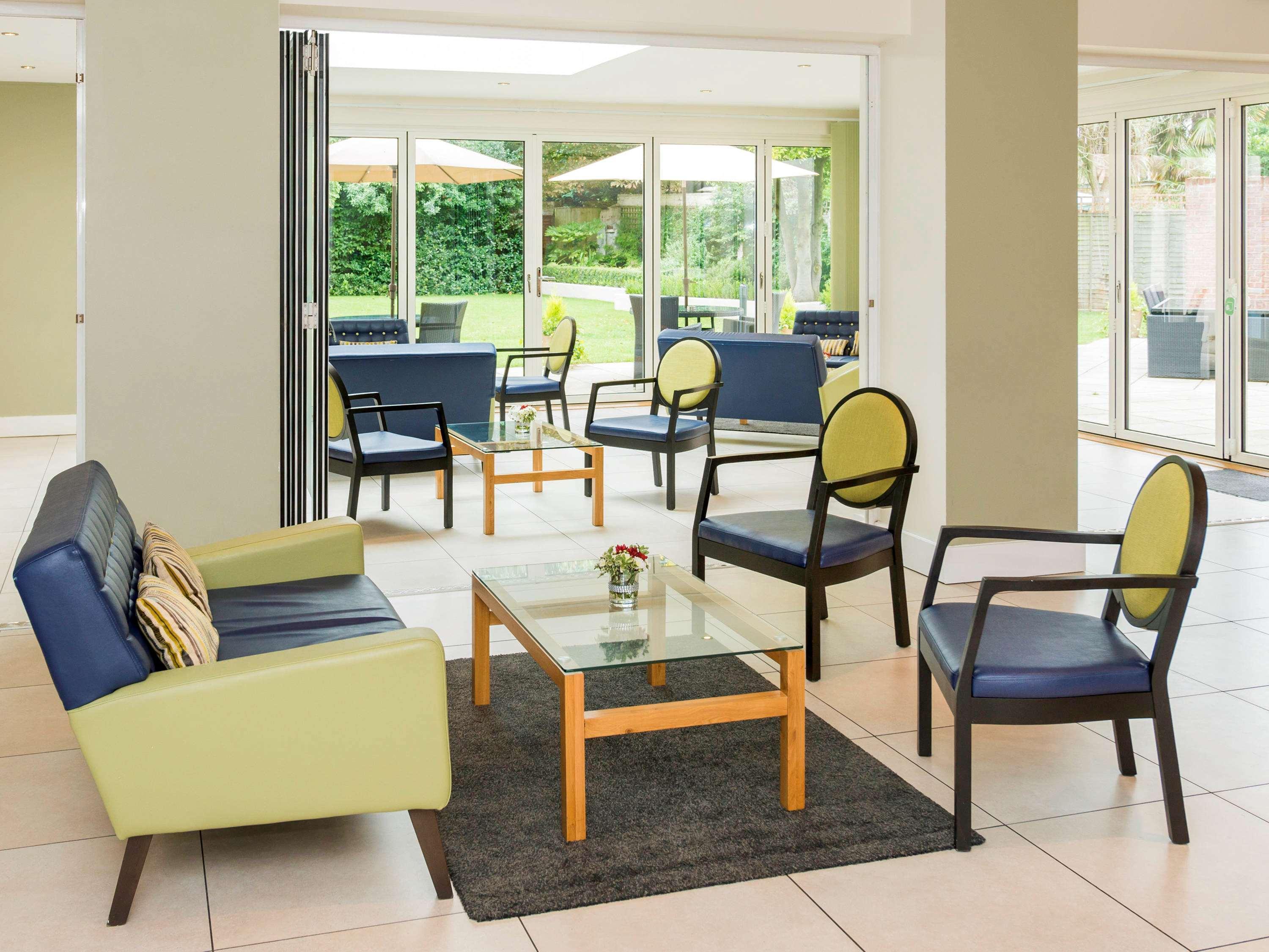 Bar/Salón Stanwell Hotel by Mercure