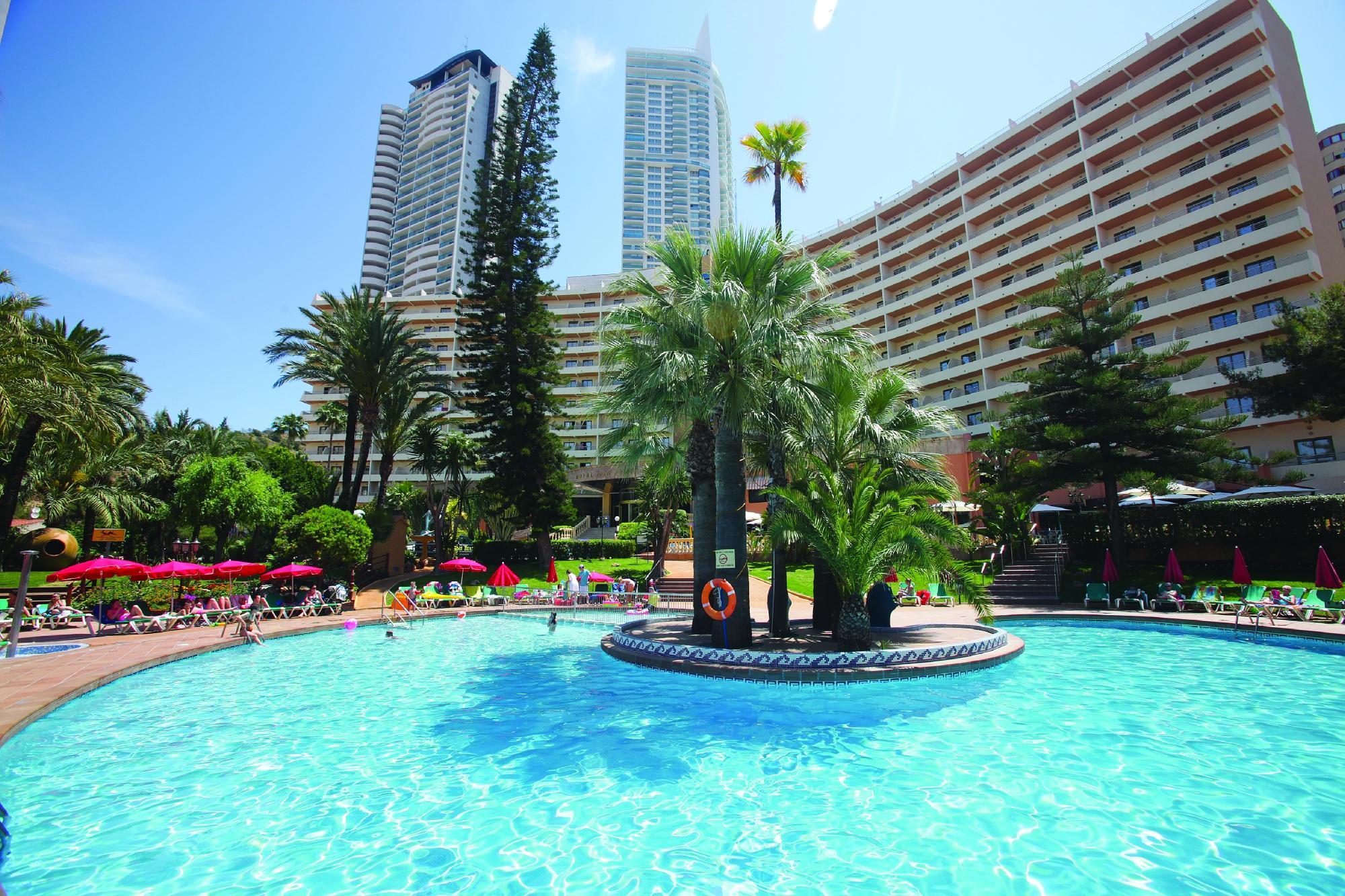 Vista Piscina Hotel Benidorm East by Pierre & Vacances