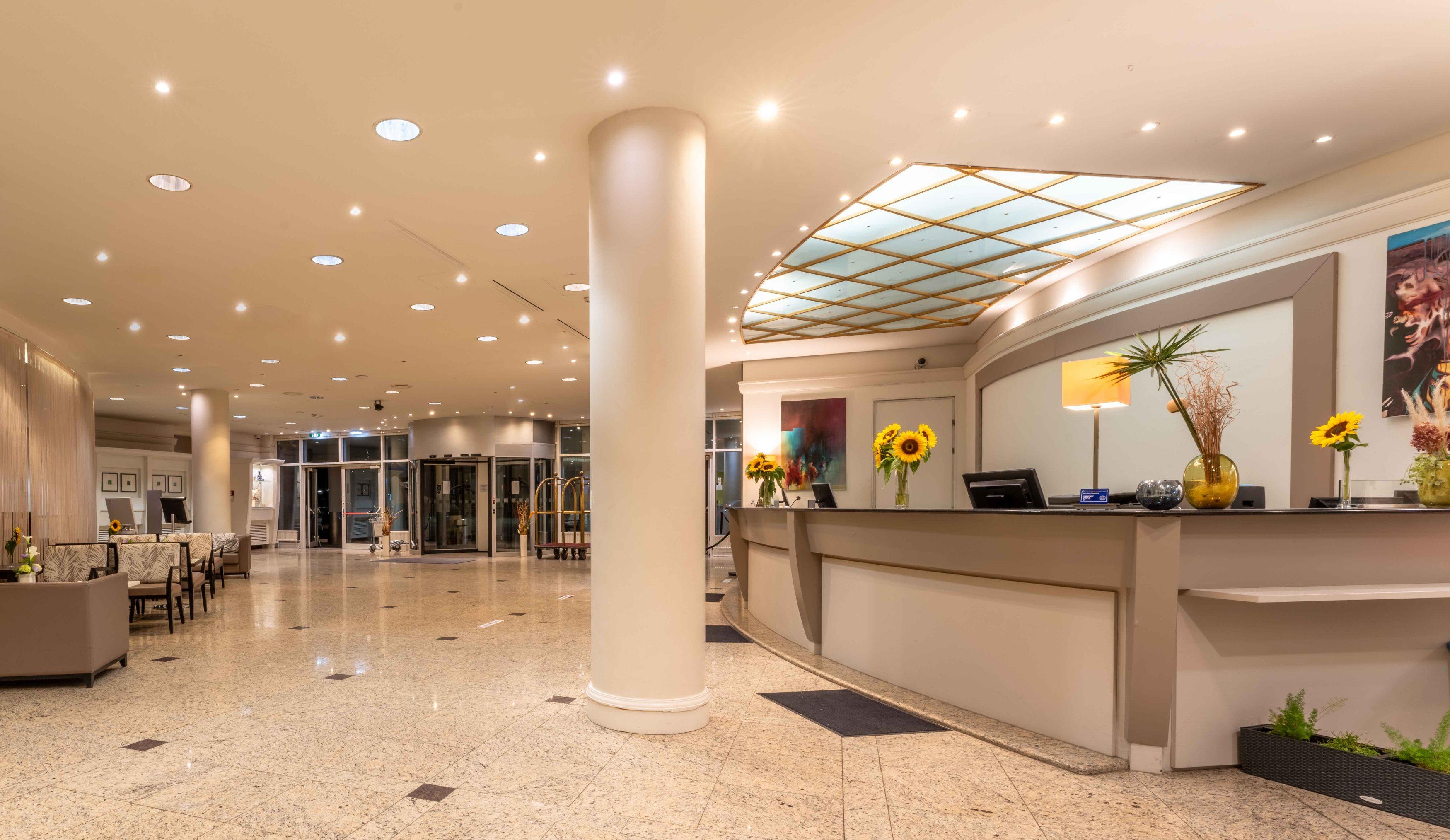 Vista Lobby PLAZA Premium Wien