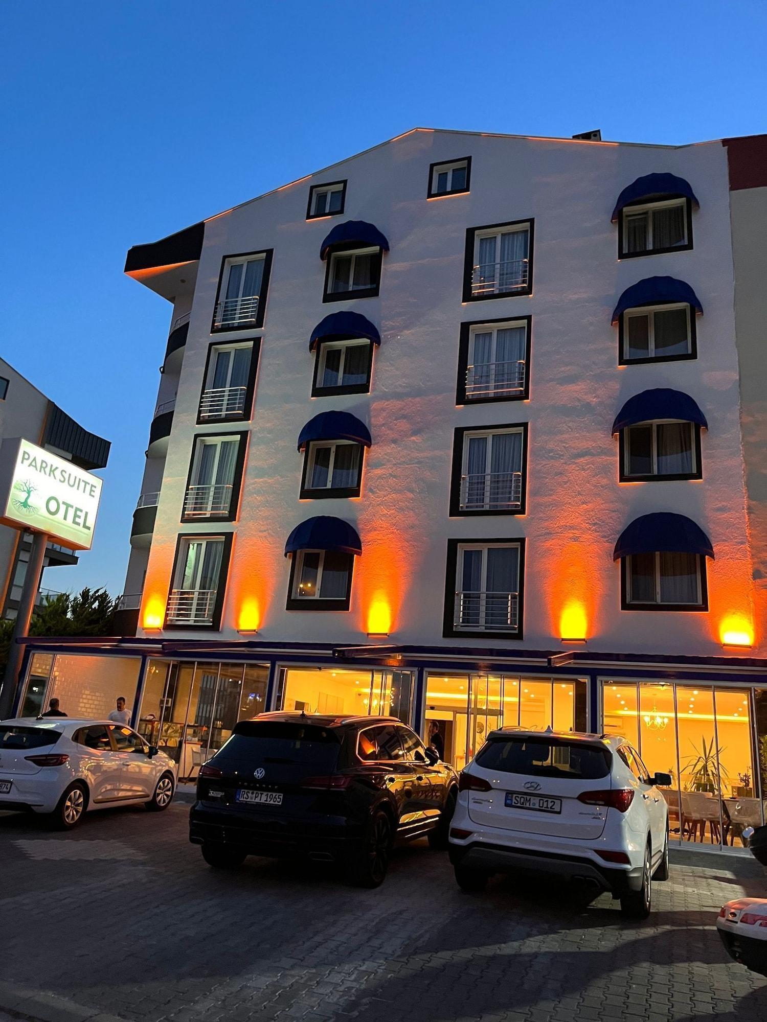 Vista Exterior Park Suite Otel