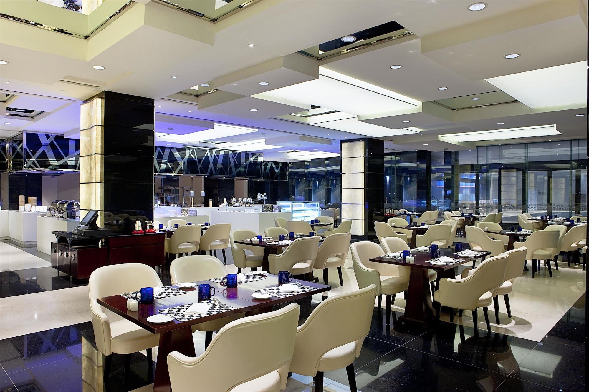 Restaurant Ramada Plaza Lianyungang