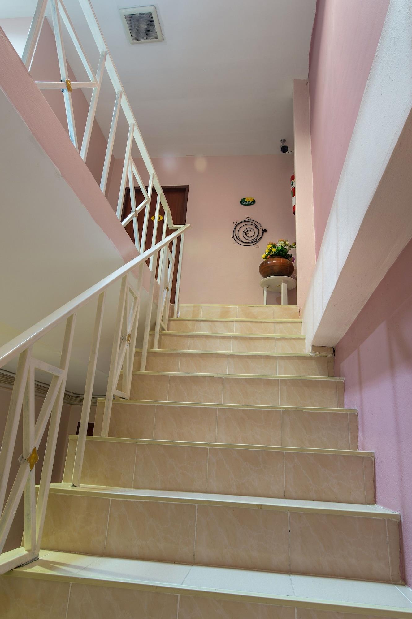 Varios Mukanda Residence