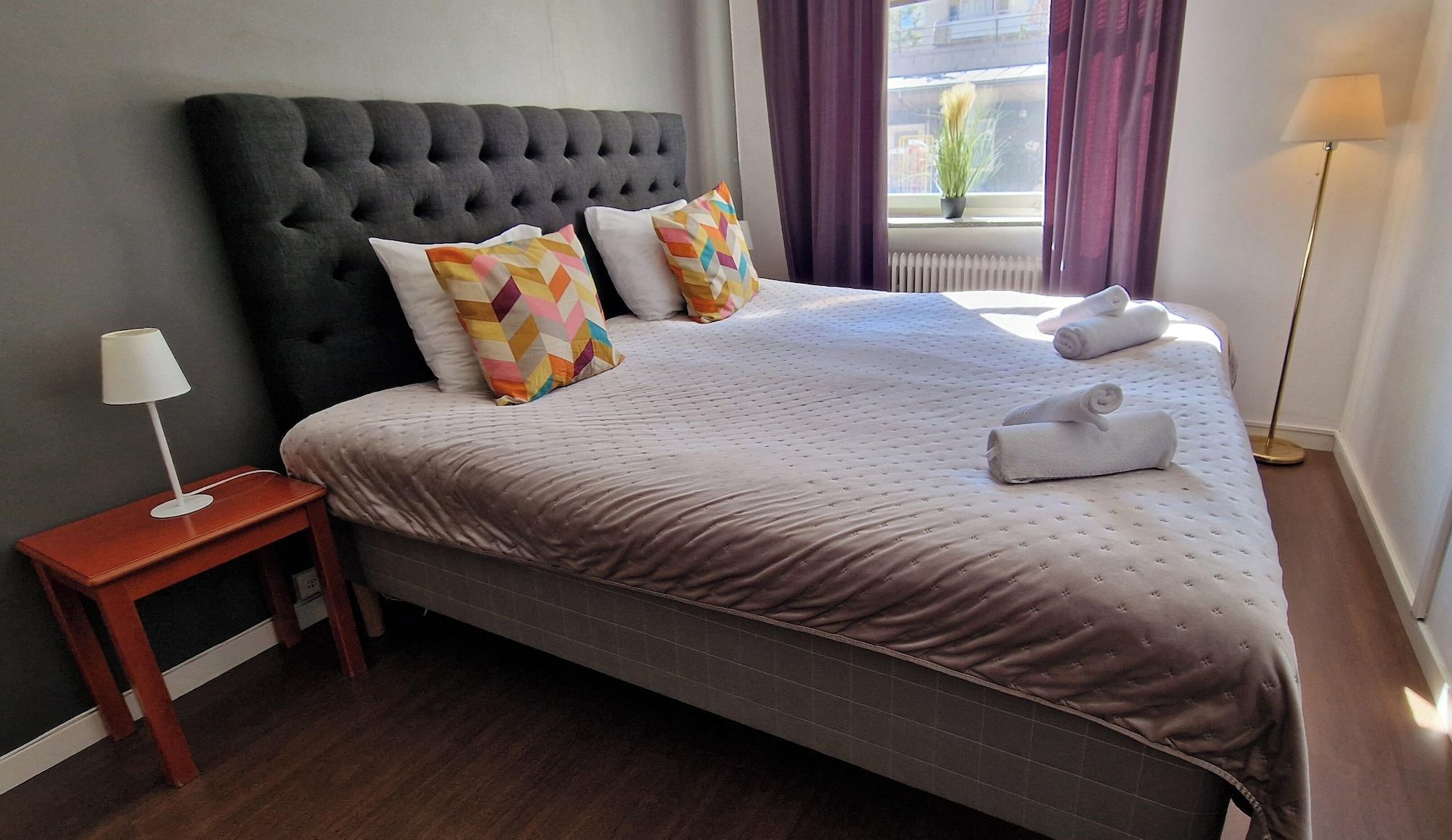 Varios Hotell Drott
