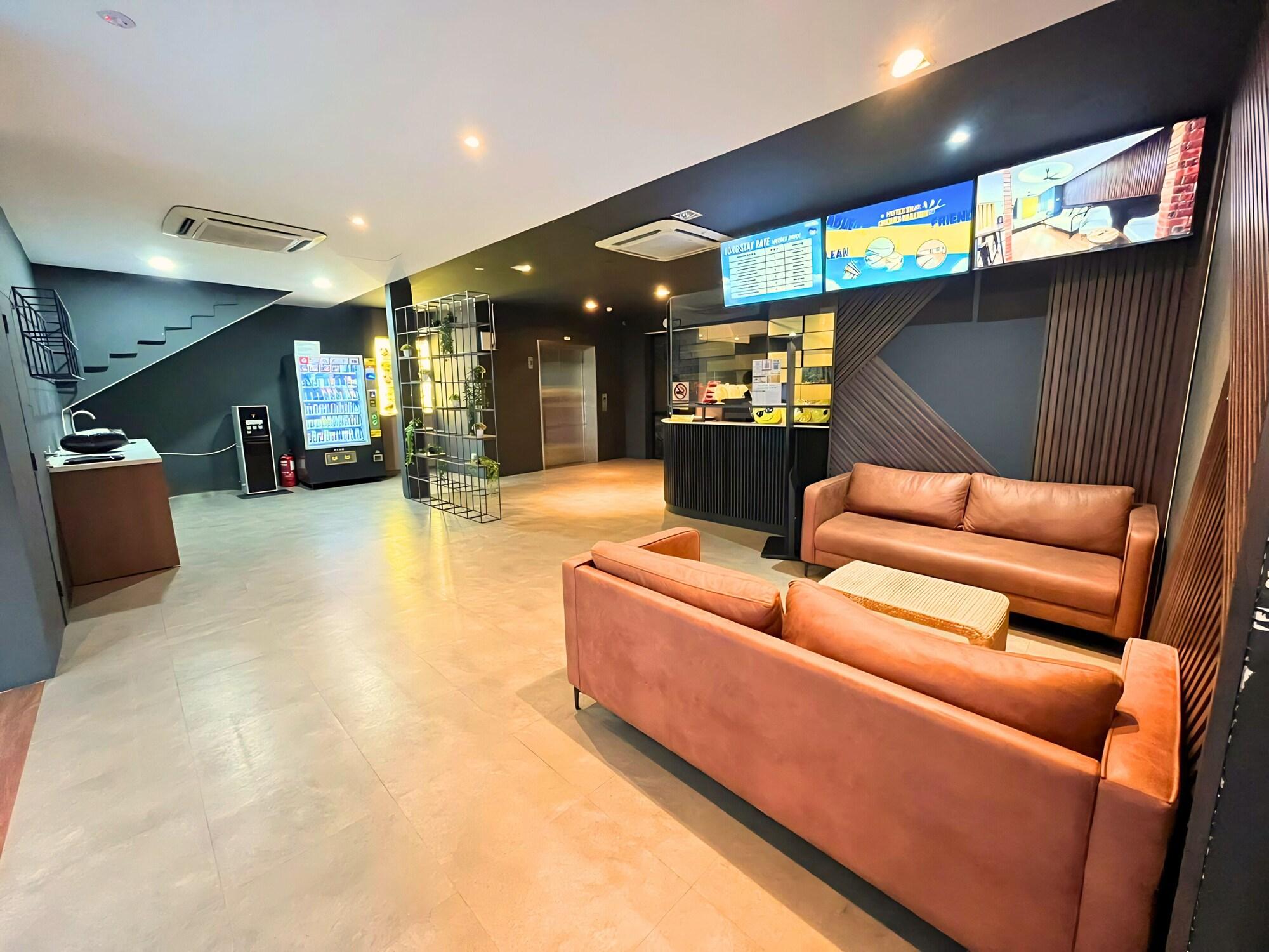 Vista Lobby Sky Hotel Cheras Maluri