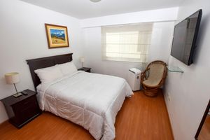 Renta temporal - Miraflores NEST Mar y Vista, Ocean View, 2BR, AC, 1000 Mb WiFi, Near Larcoma