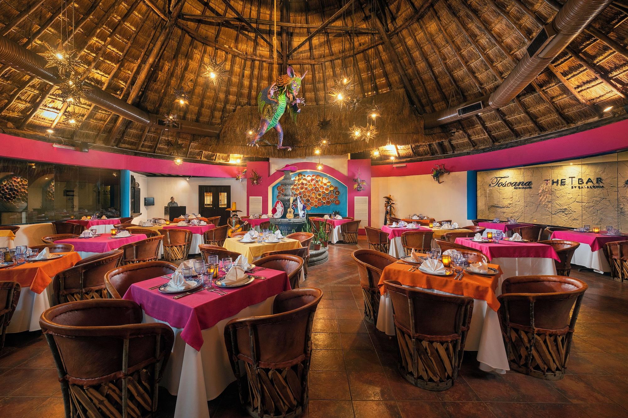 Restaurant Catalonia Yucatan Beach - All Inclusive