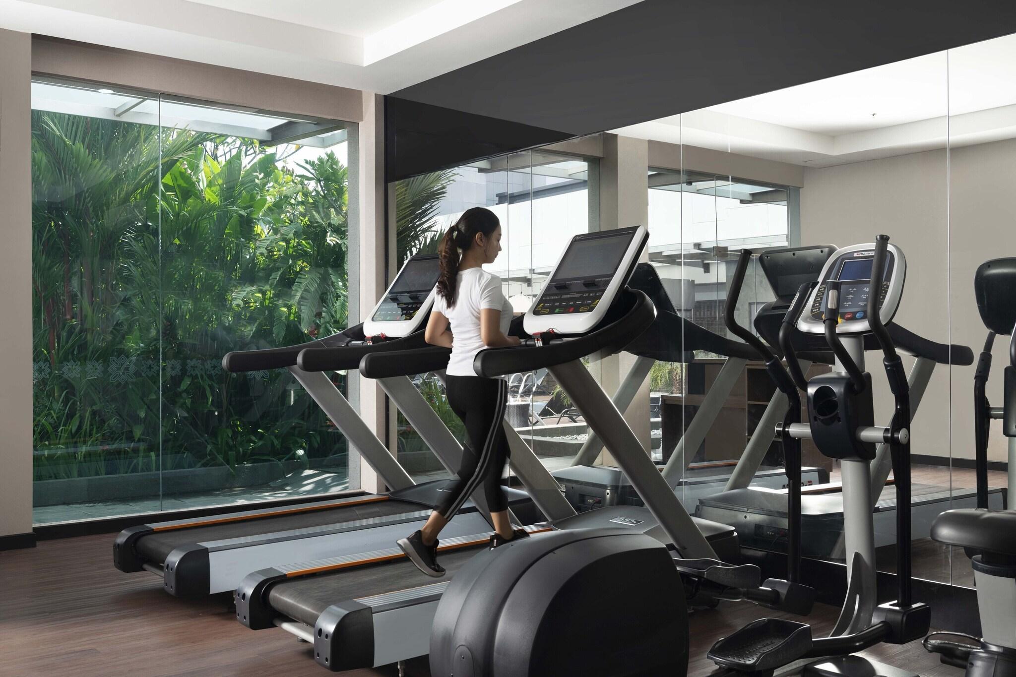 Gimnasio GRAMM HOTEL by Ambarrukmo