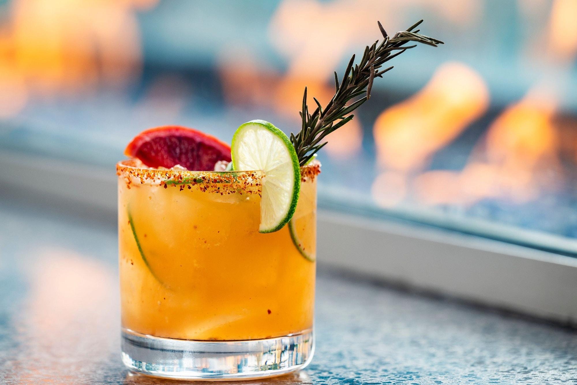 Restaurant Renaissance ClubSport Aliso Viejo Laguna Beach Hotel