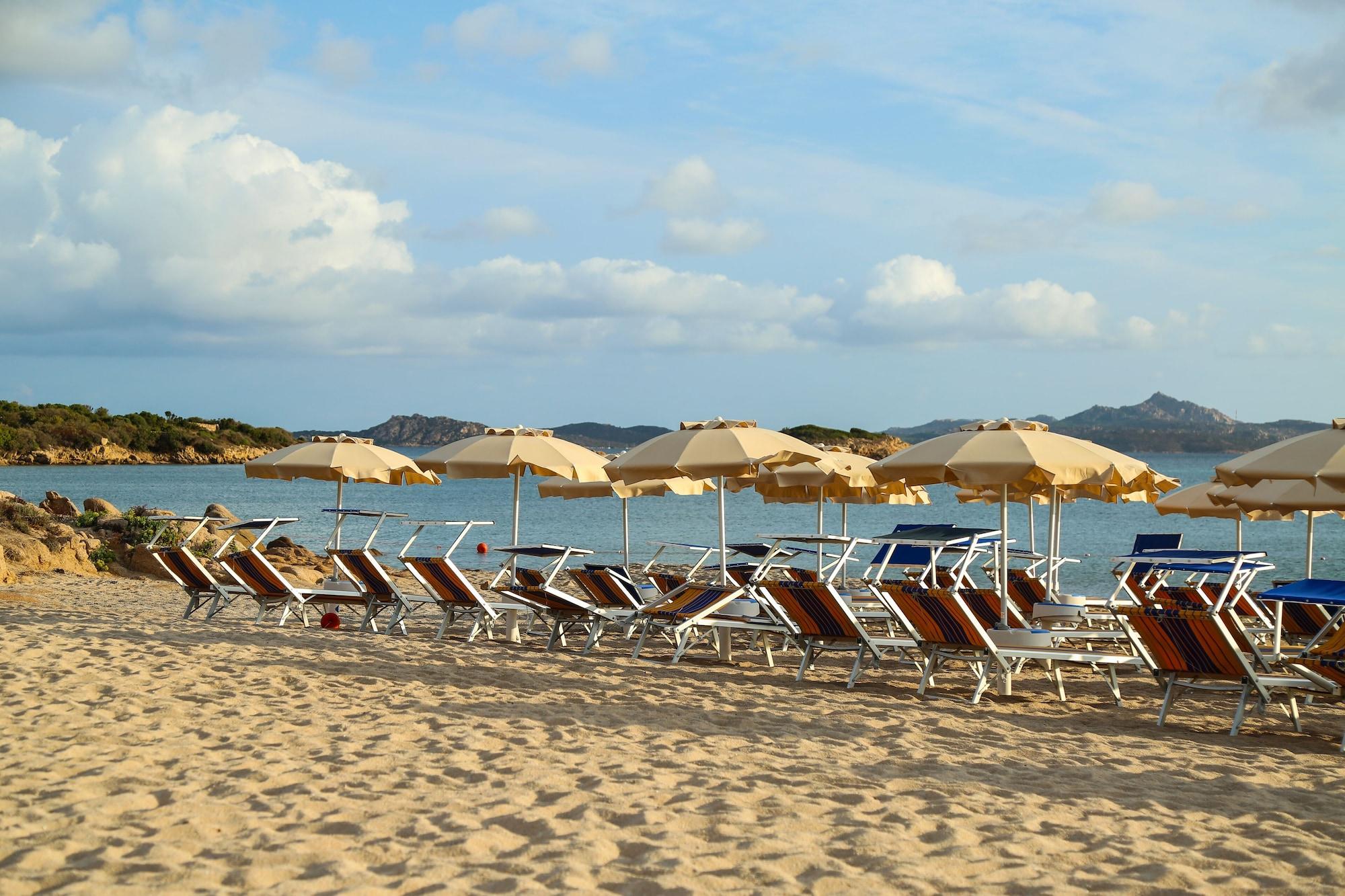 Playa Swadeshi Sporting Hotel Tanca Manna