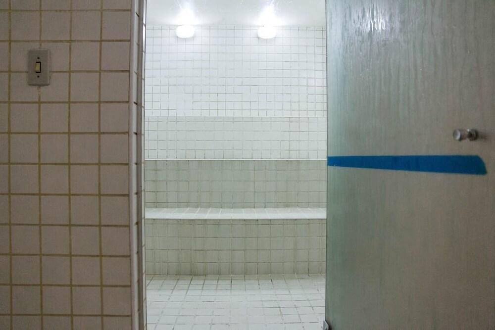 Baño Barra Palace Hotel-residência