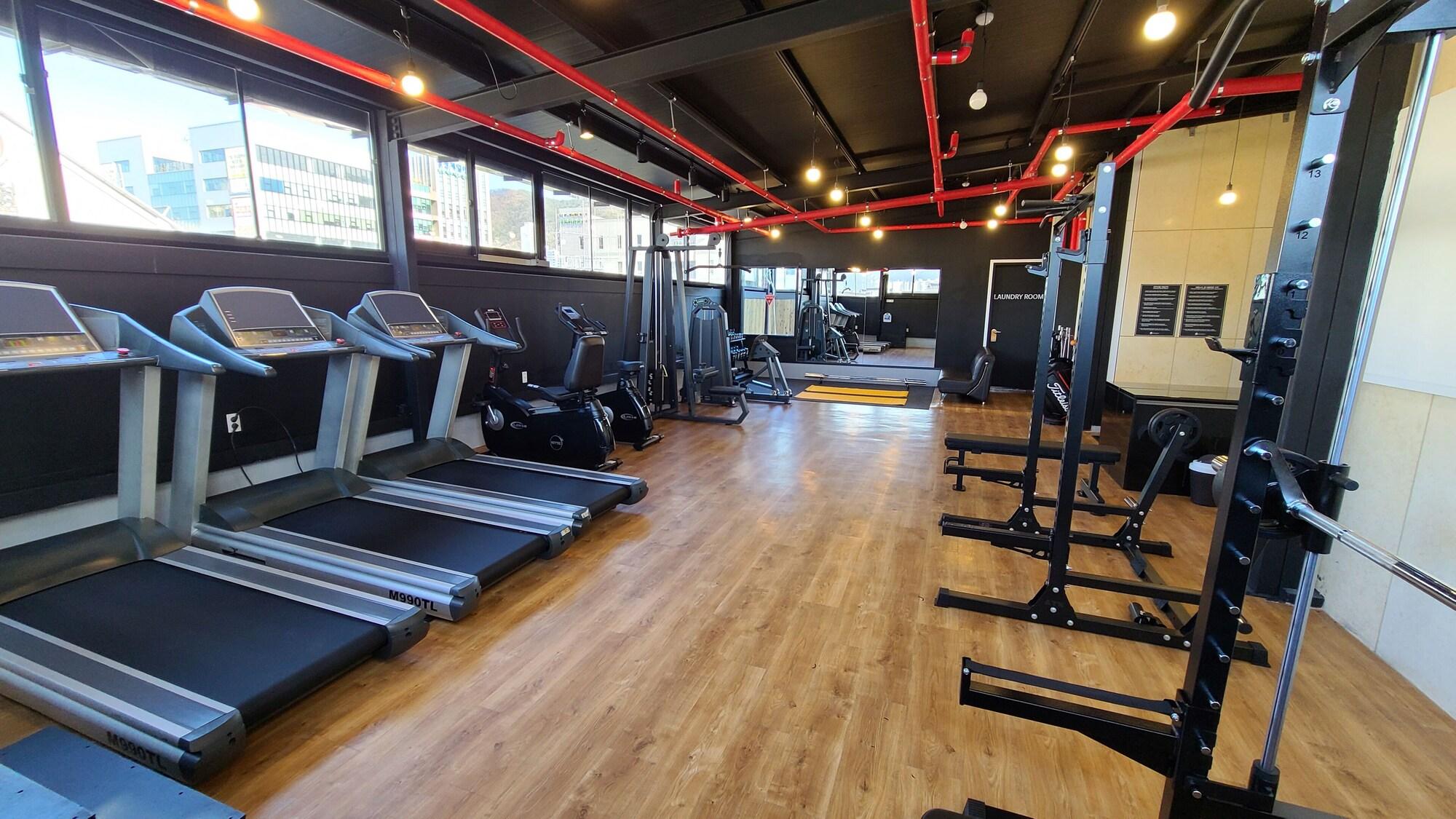 Gimnasio Benikea Yangsan Hotel
