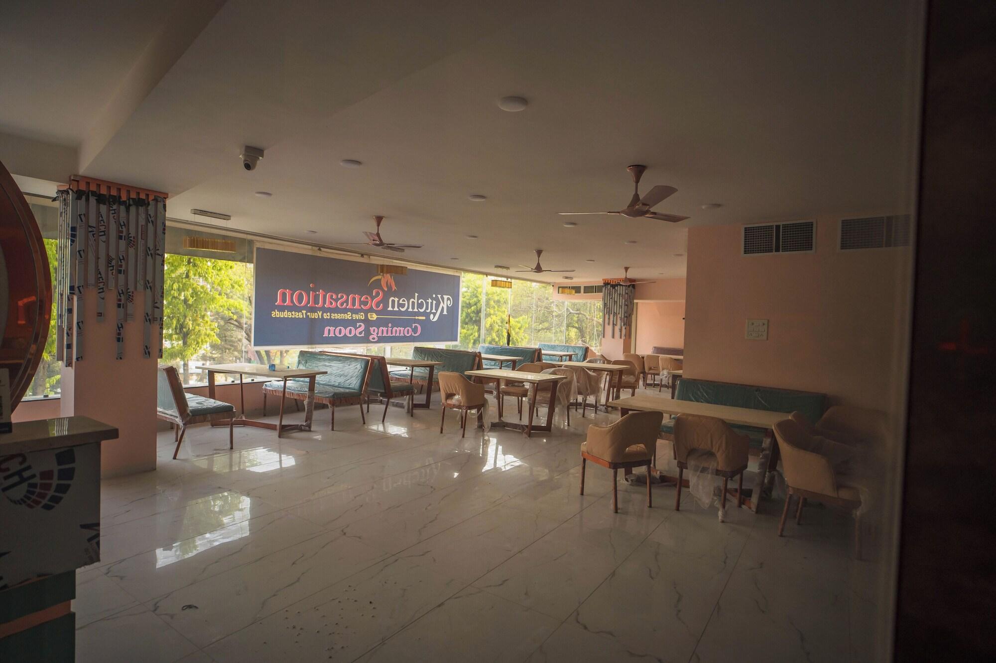 Restaurant HOTEL THE GRAND TARA