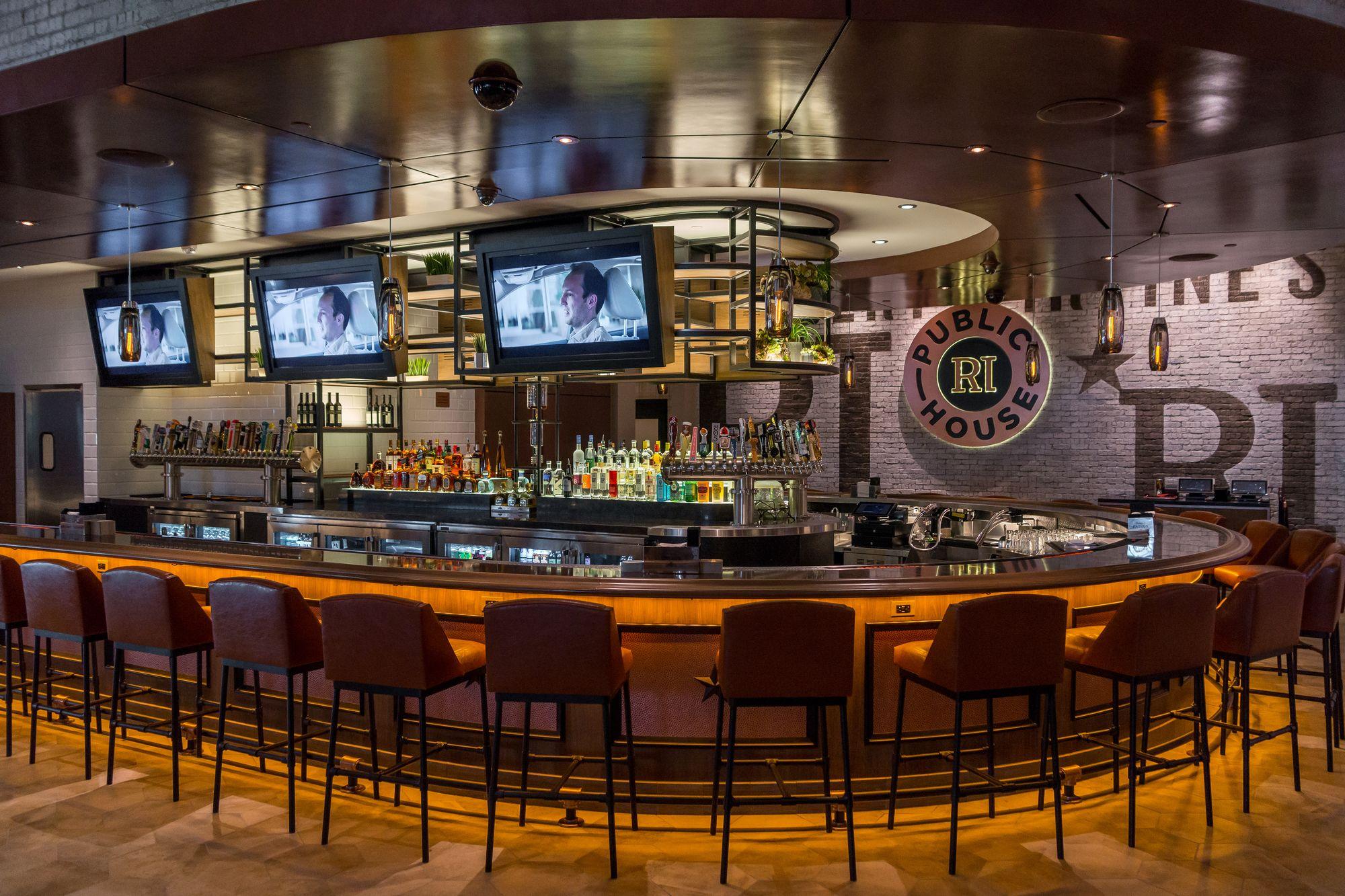 Restaurant Tropicana Las Vegas - a DoubleTree by Hilton Hotel