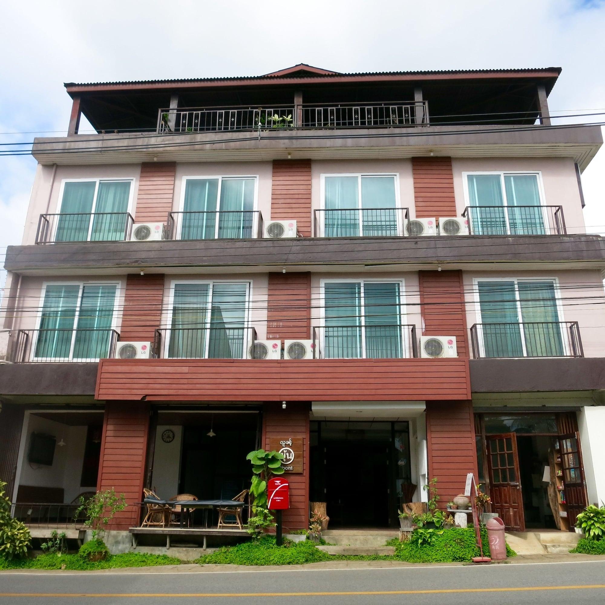 Vista Exterior Yoont Hotel