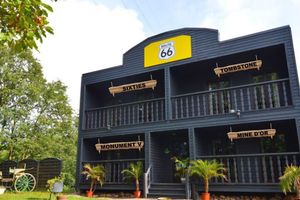 Alojamiento - Guest House Western-city