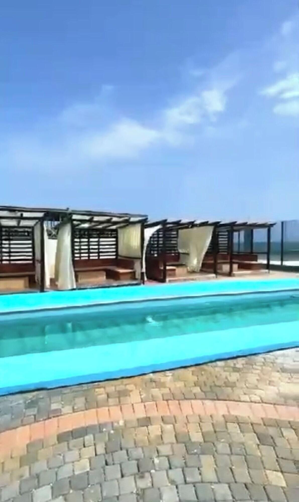 Spa 1 bedroom penthouse on the beach ikate
