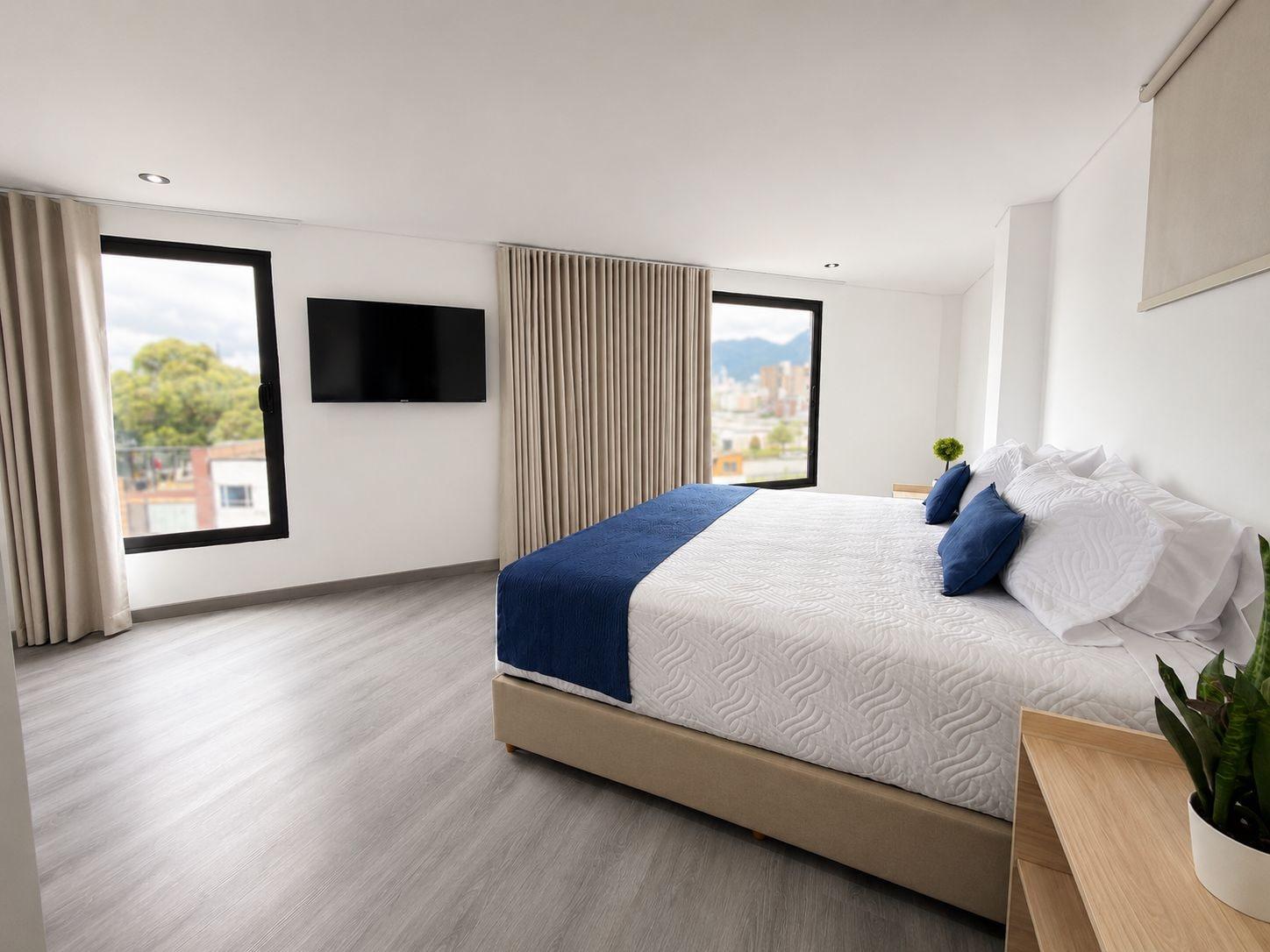 Varios Hotel Embajada 47