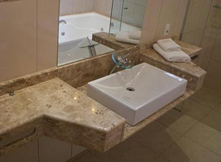 Baño Habitat Hotel de Pirassununga