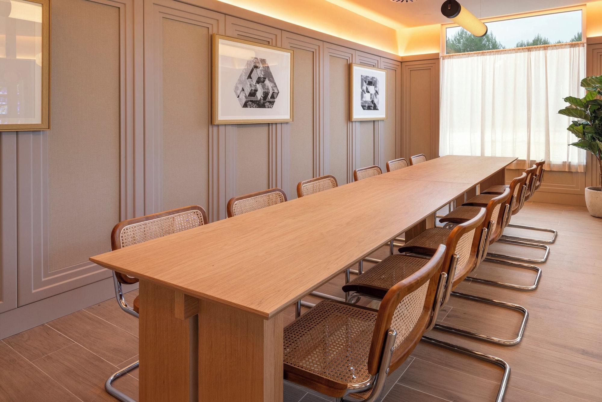 Sala de Reuniones B&B HOTEL Madrid Vallecas Ensanche