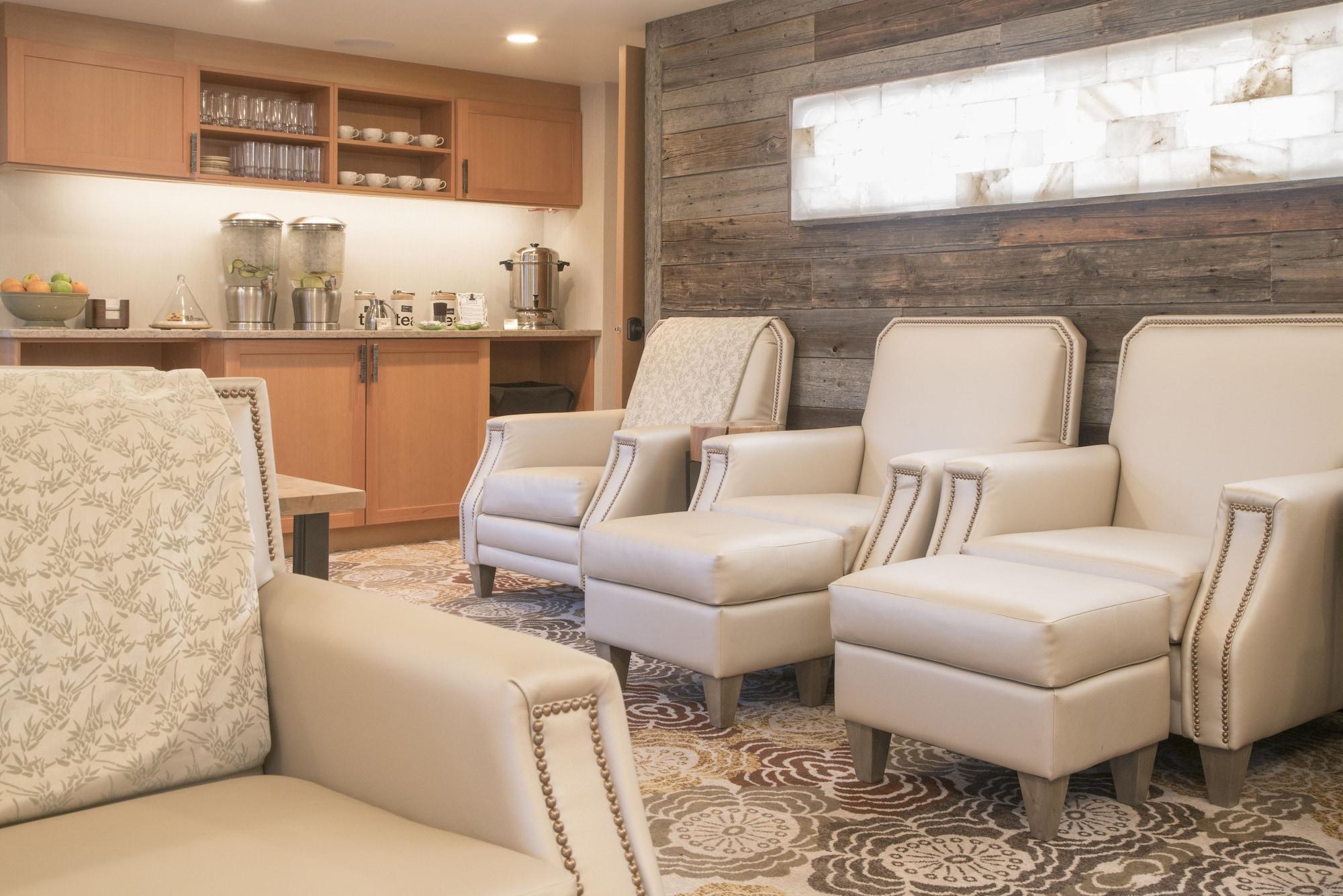 Spa Moose Hotel And Suites