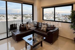 Alquiler Vacacional - Alberca con la mejor vista a la Marina Mazatlán
