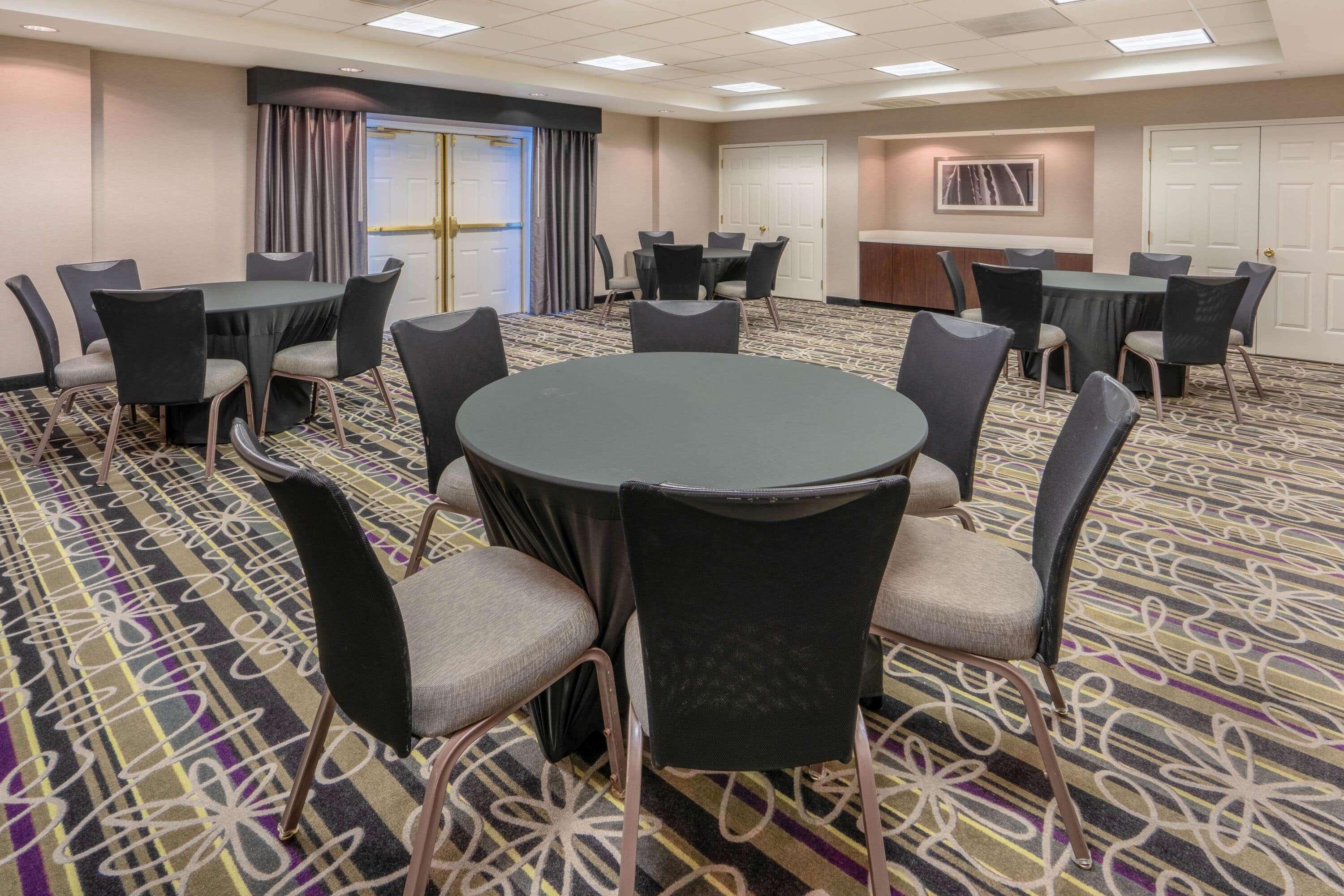 Centro de Negocios La Quinta Inn & Suites Pueblo