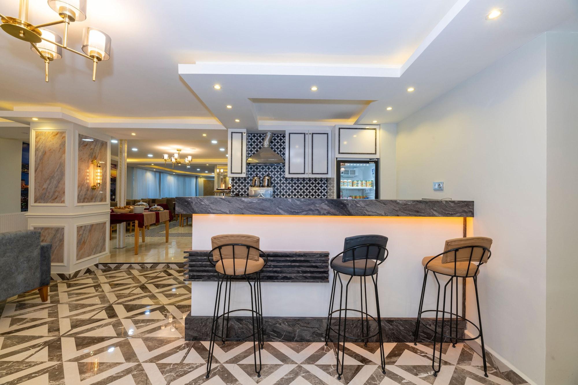 Bar/Salón Yesilpark Hotel