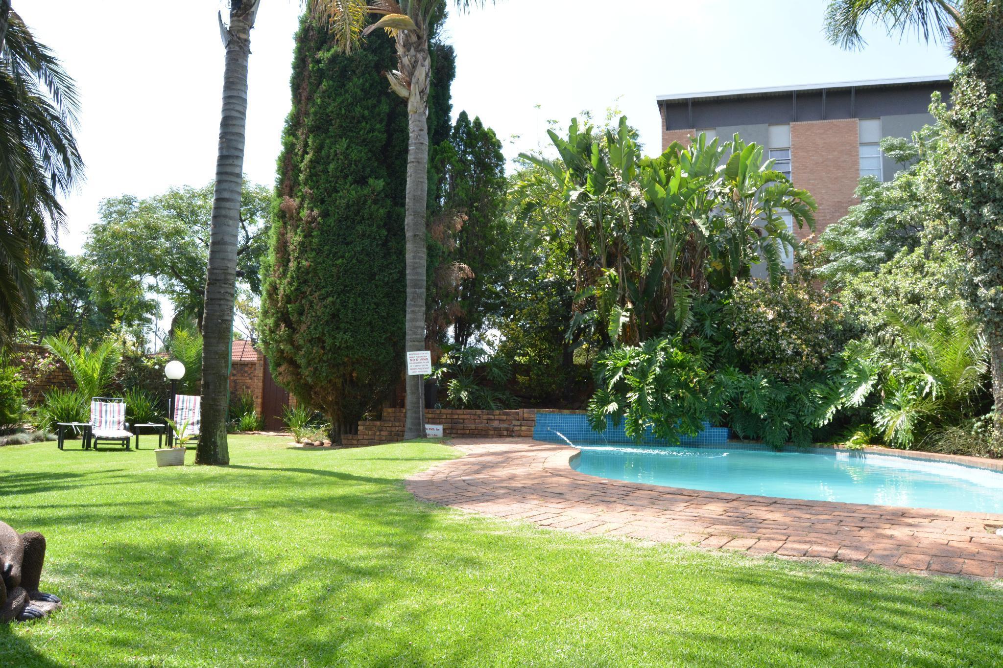 Playa Aero Guest Lodge