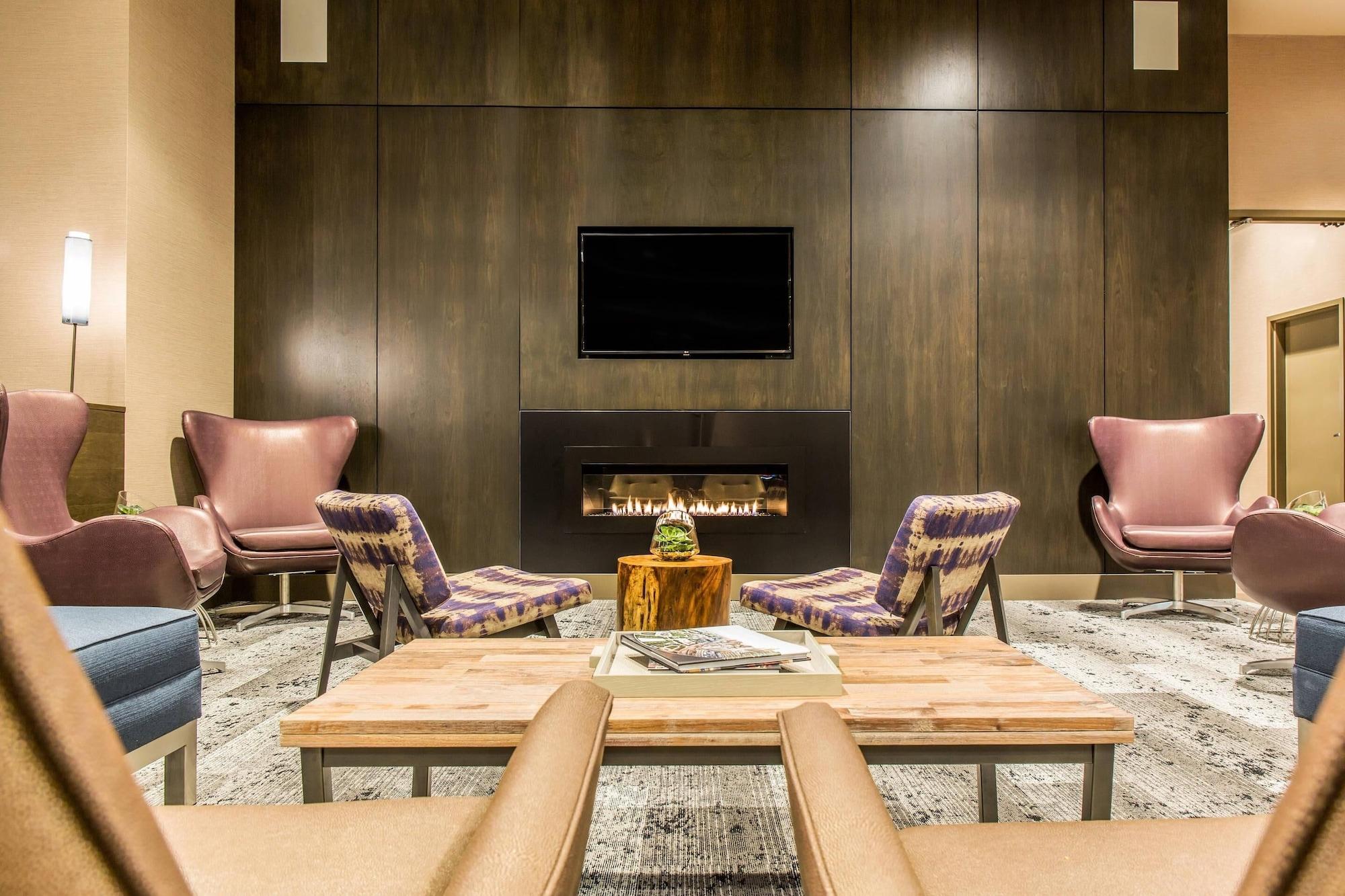 Vista Lobby Cambria Hotel Chicago Loop - Theatre District