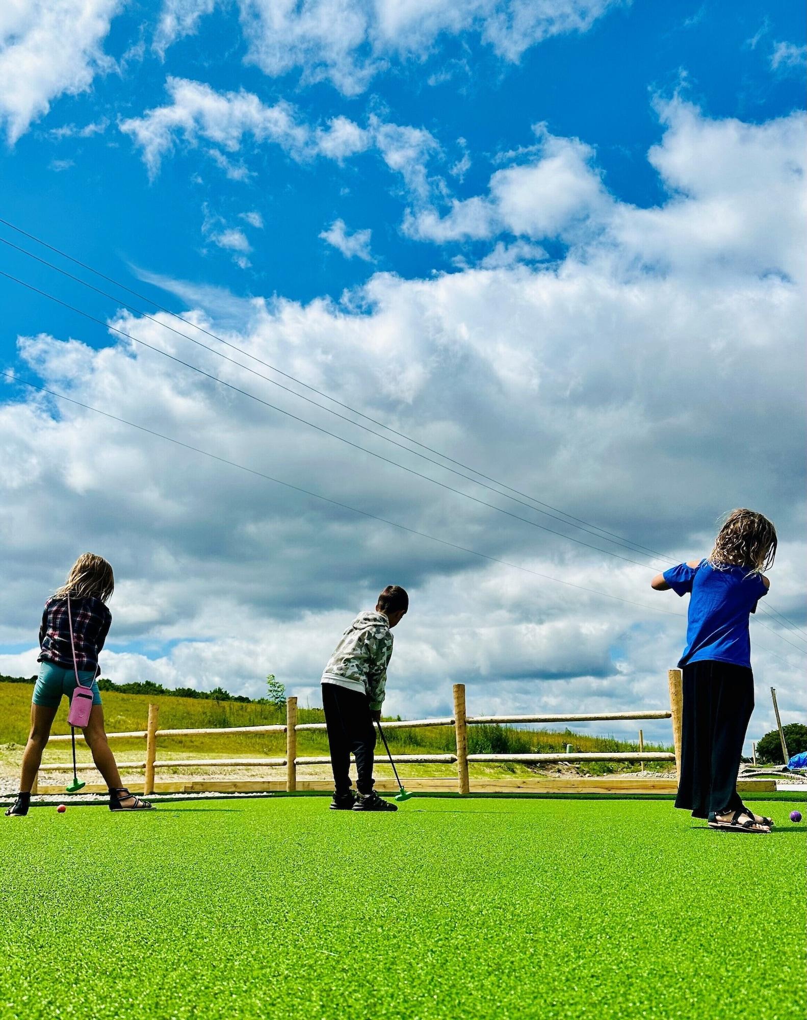 Campo de Golf Alpen Bluffs Outdoor Resort