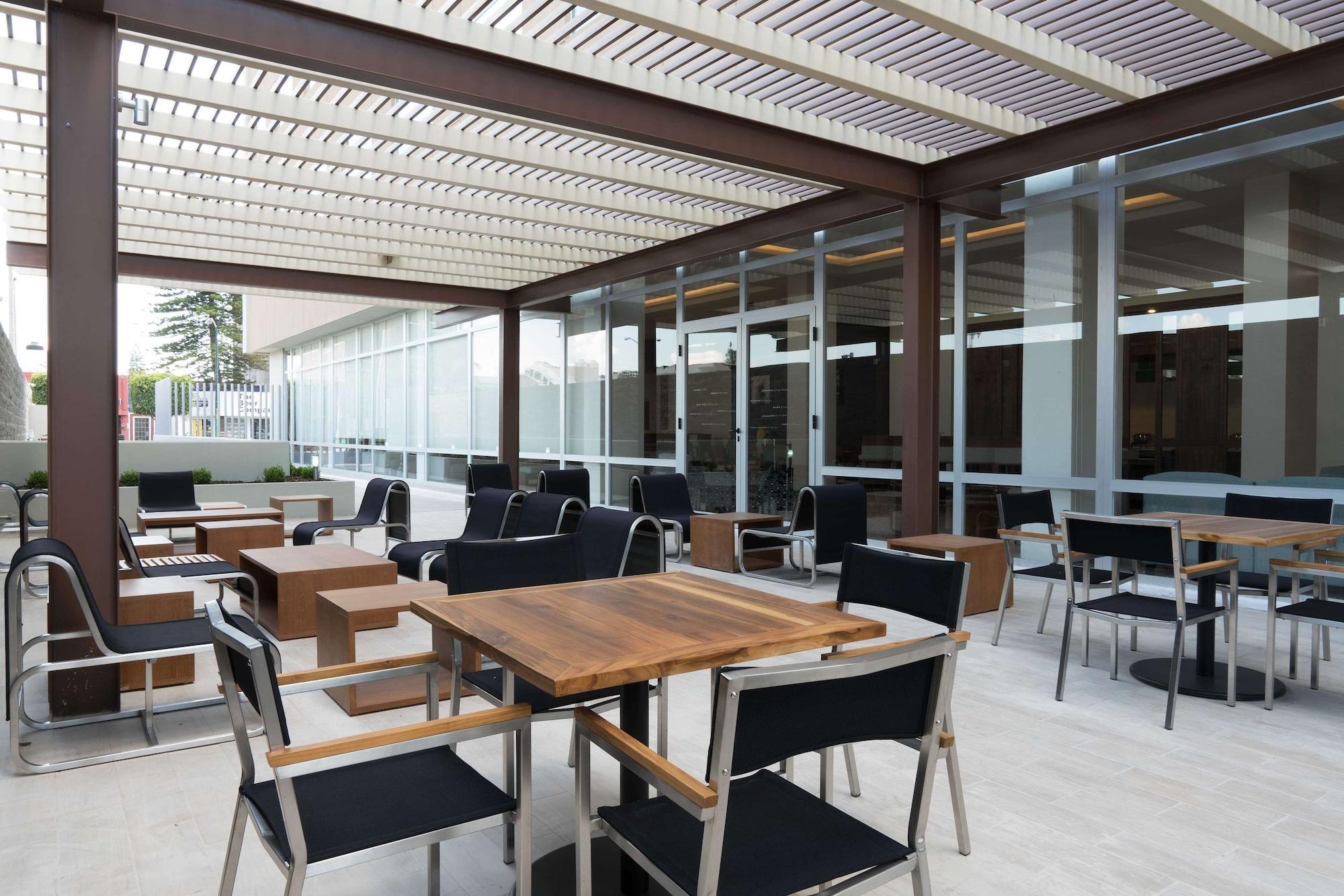 Restaurant Hampton Inn by Hilton Irapuato