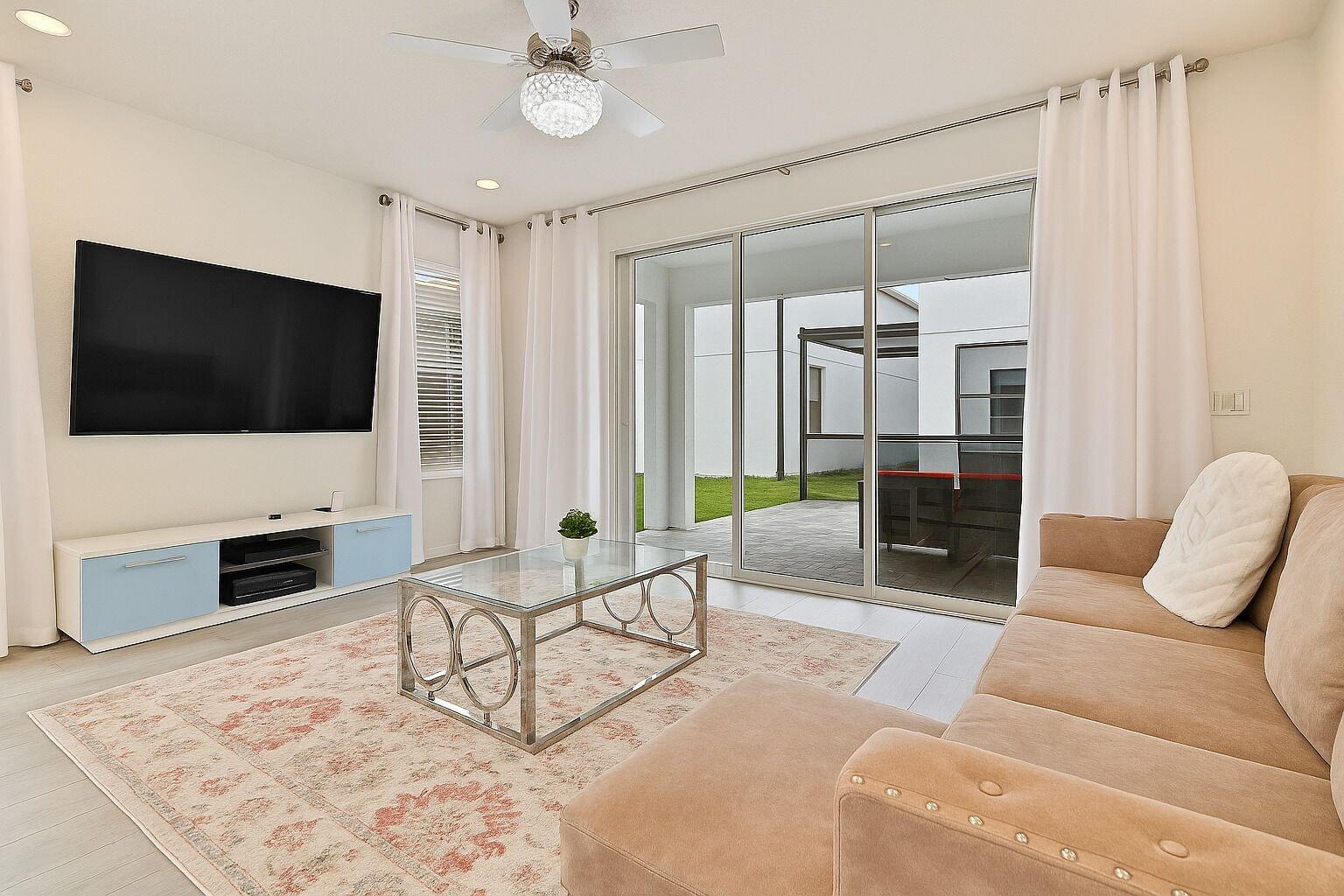 Equipamiento de Habitación Family-Friendly Home near Disney