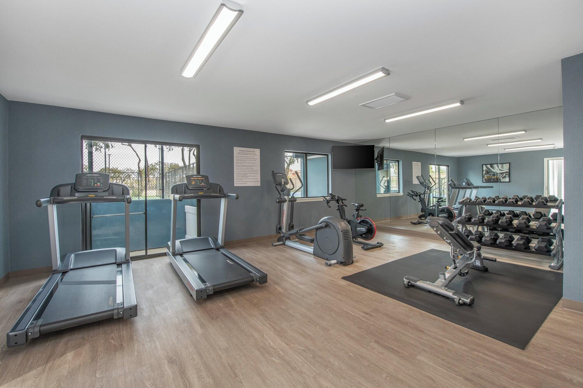 Gimnasio Staybridge Suites Oxnard River Ridge by IHG