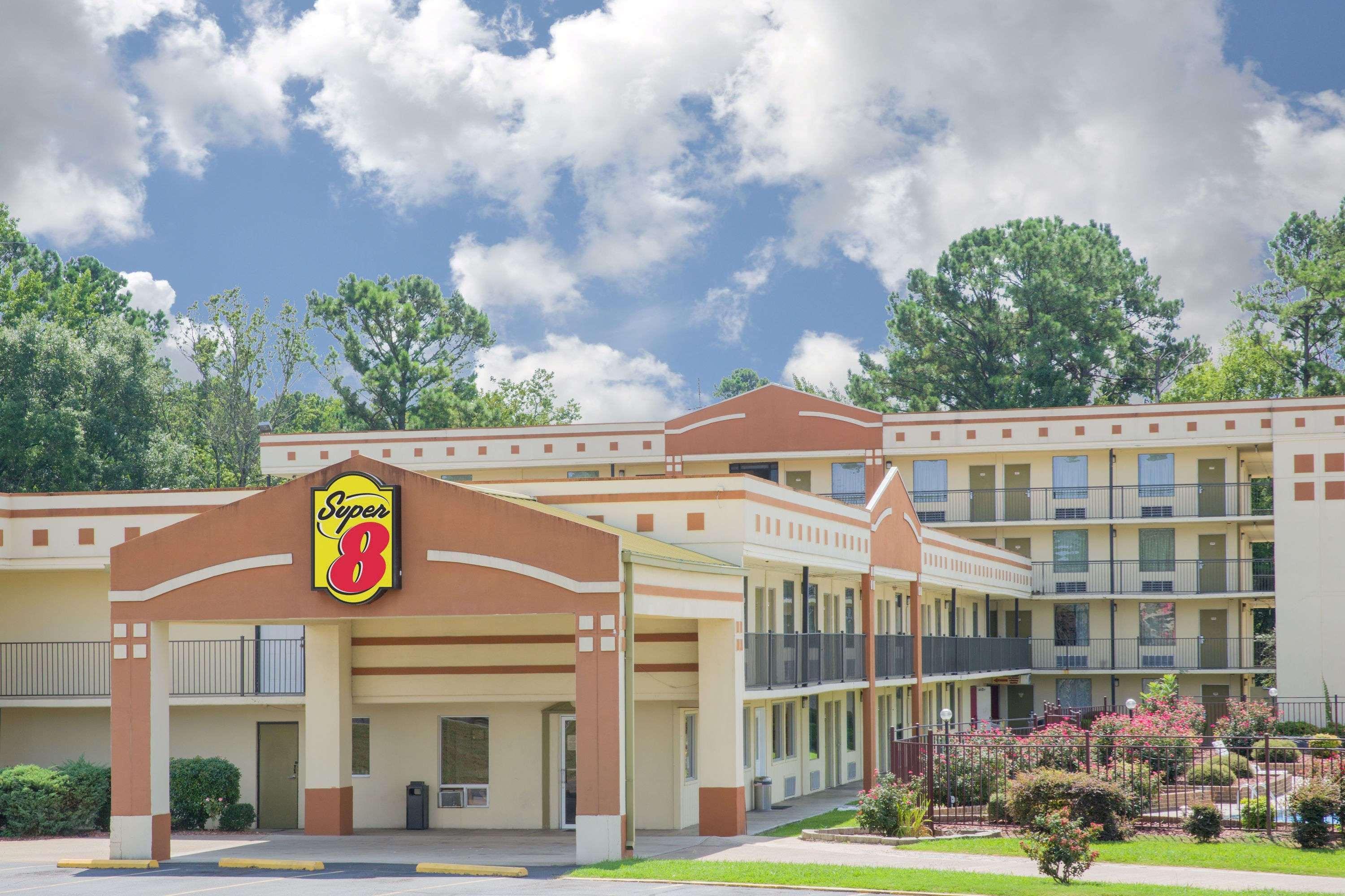 Vista Exterior Super 8 by Wyndham Jasper