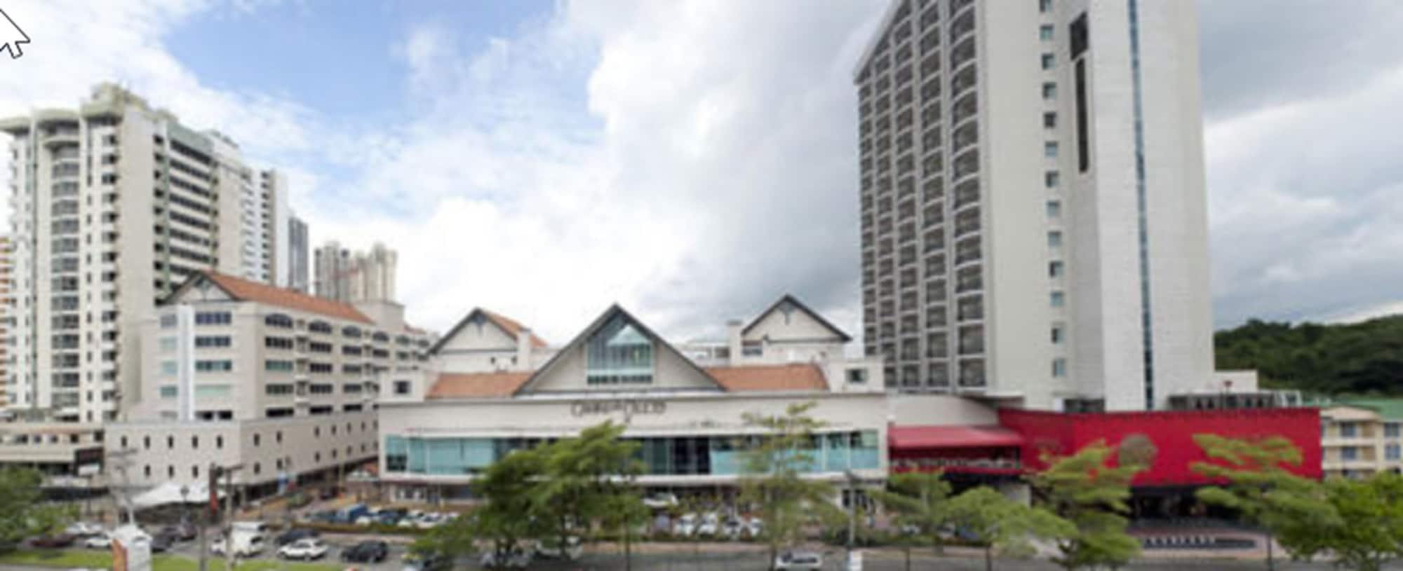 Vista Exterior Hotel y Casino Central Park Panama