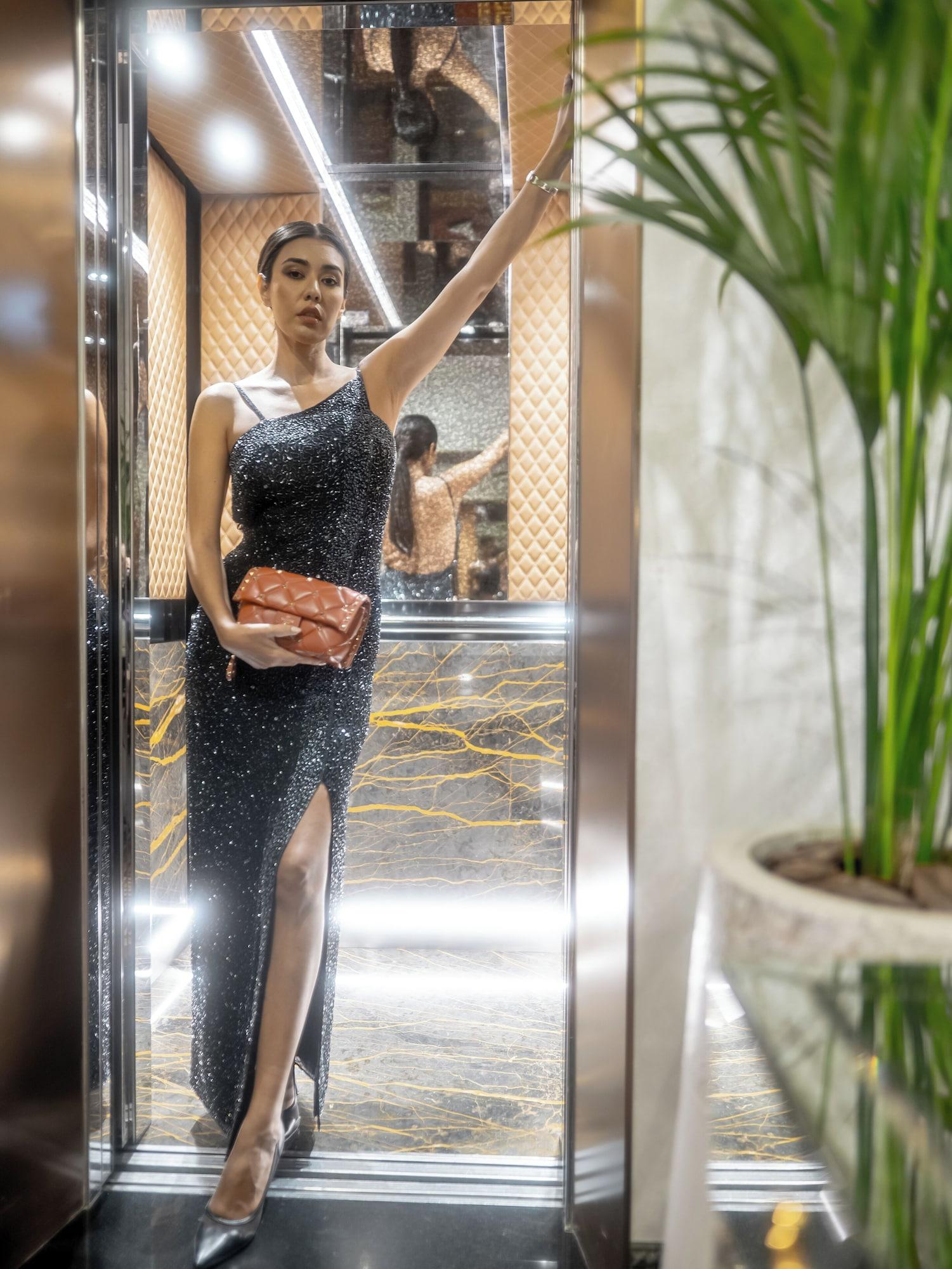 Vista Lobby Golden Sands-Dubai Creek