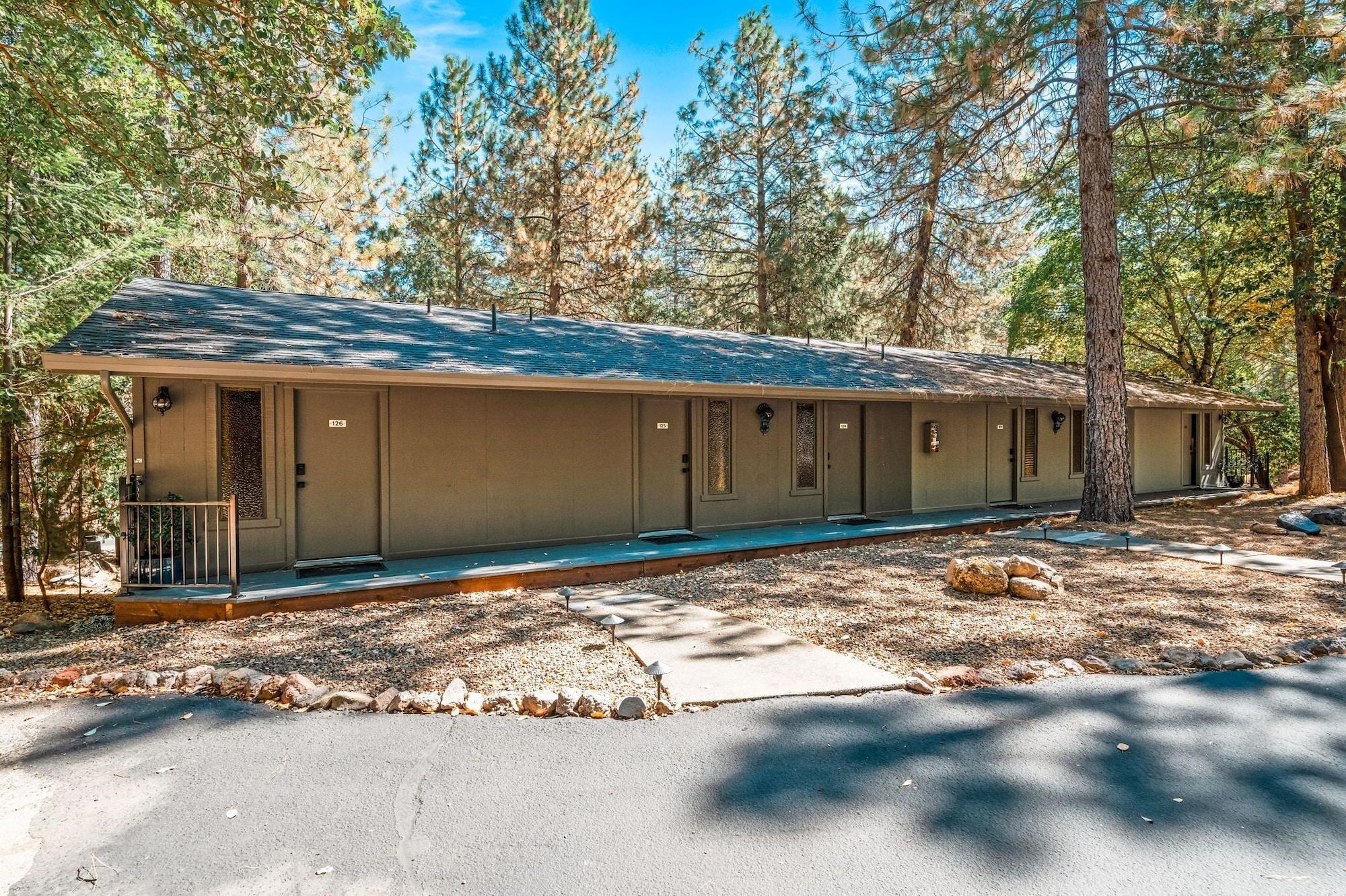 Vista Exterior The Fainting Couch Boutique Hotel