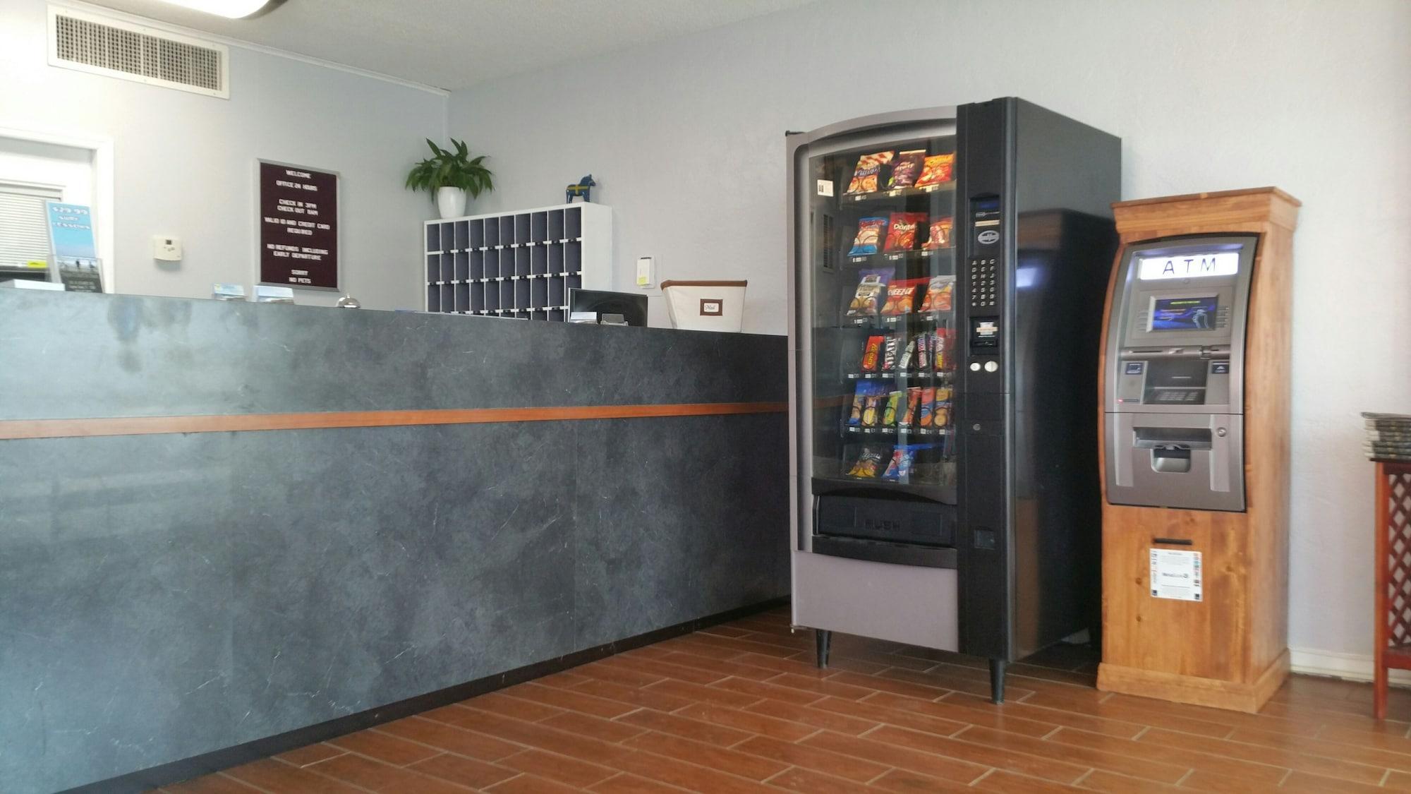 Vista Lobby Cove Motel Oceanfront