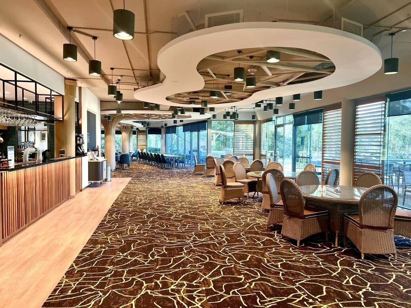 Restaurant Riverside Oaks Golf Resort