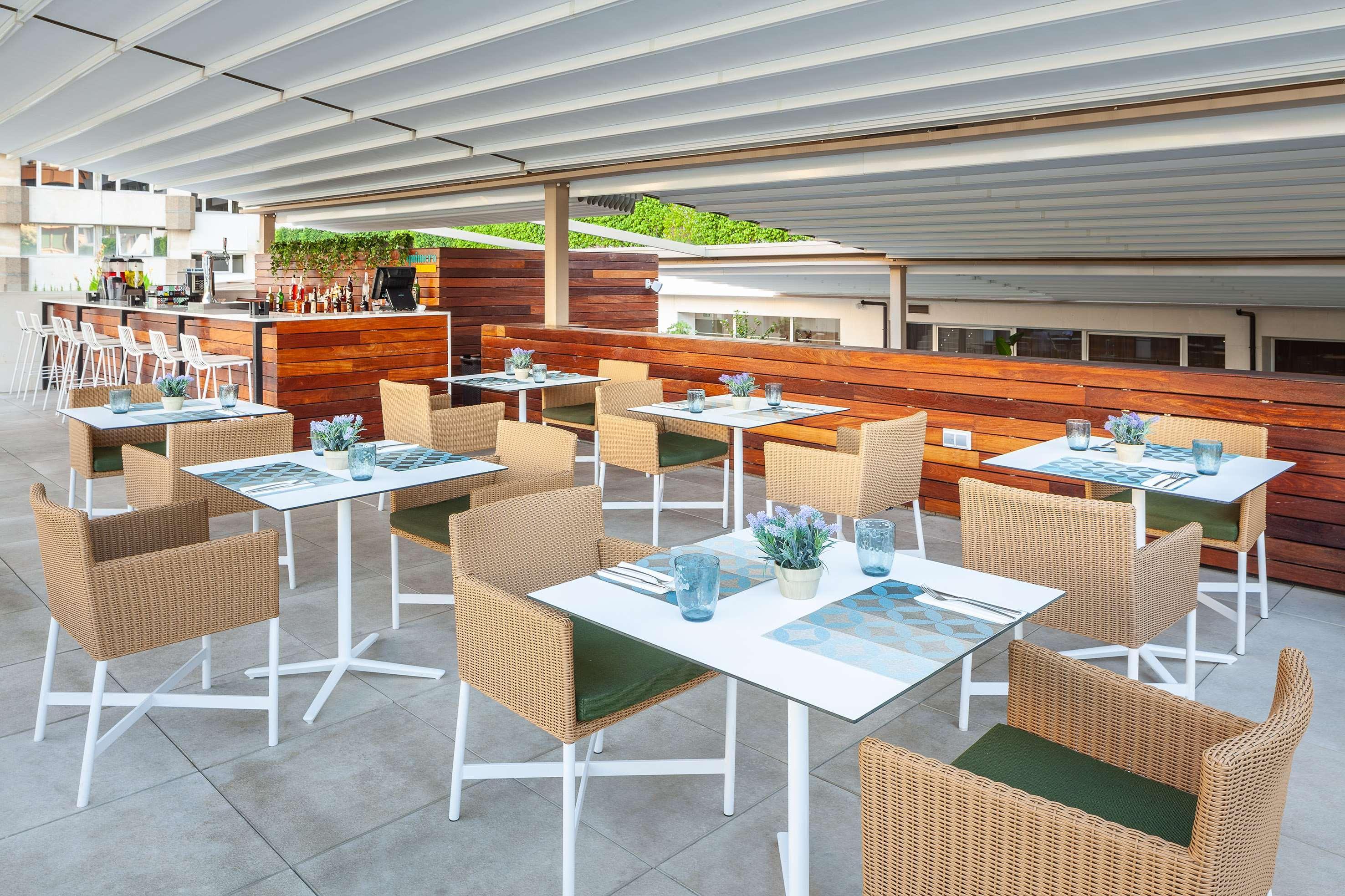 Bar/Salón Melia Sevilla