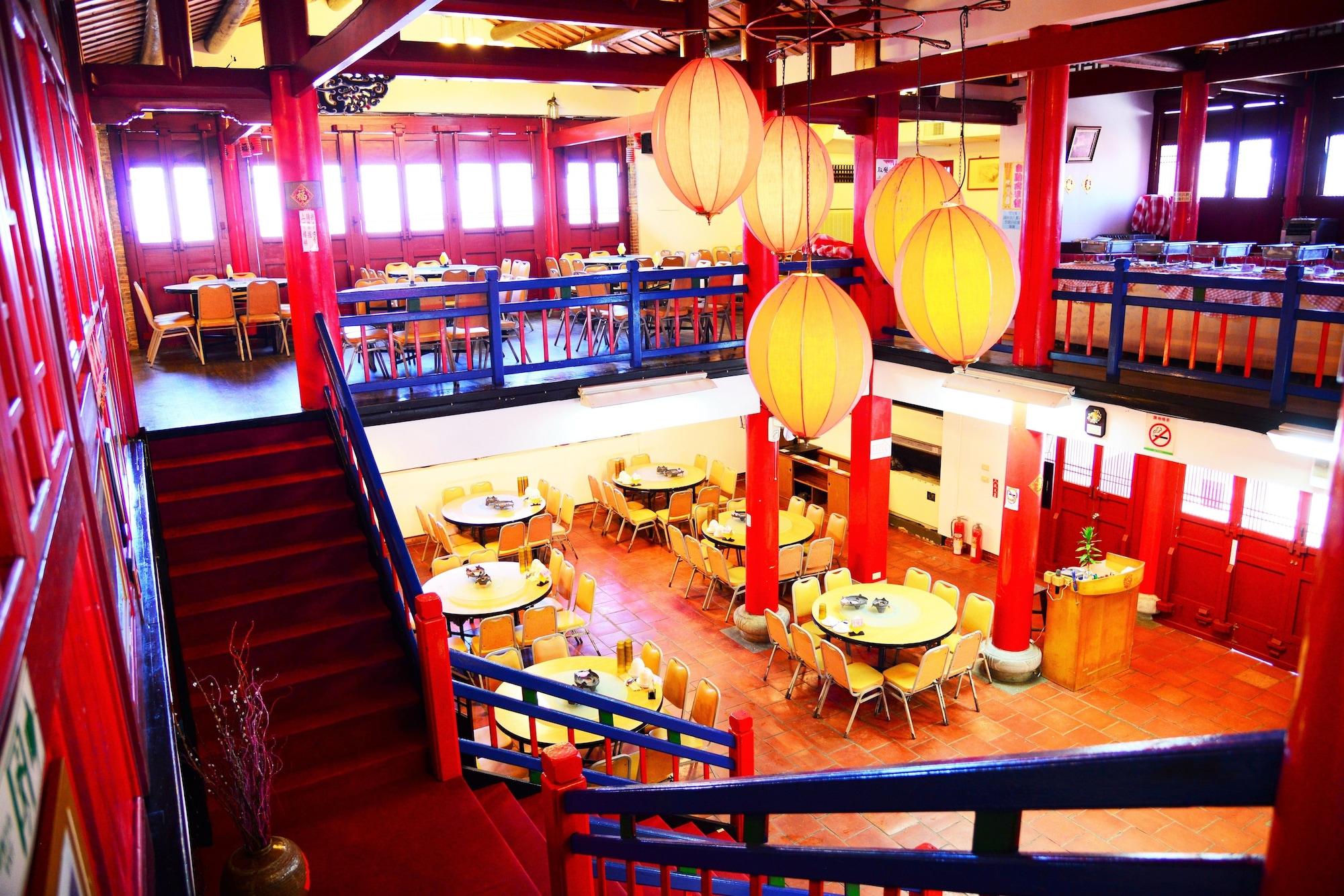 Restaurant Kenting Youth Activity Center