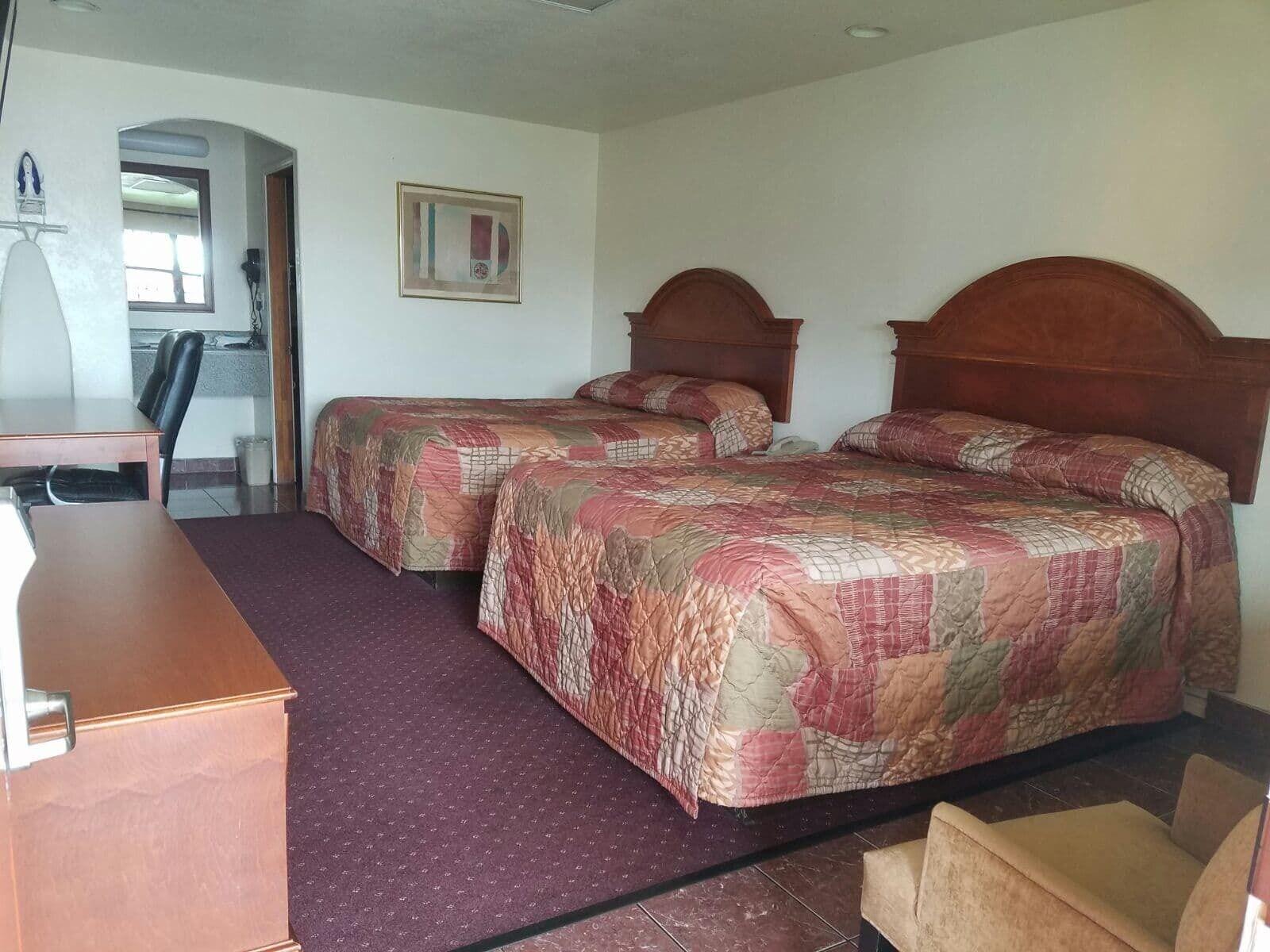 Varios El Camino Motel