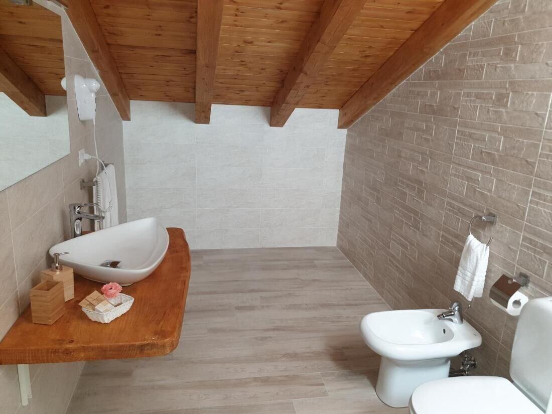 Equipamiento de Habitación Room-b&b Villa Chiara Trappitello-taormi