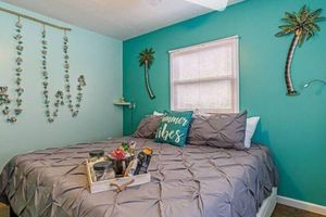 Alquiler Vacacional - PALMS UNIT - 2-bedroom colorful apartment w/ AC in Cocoa Beach-sleeps 8