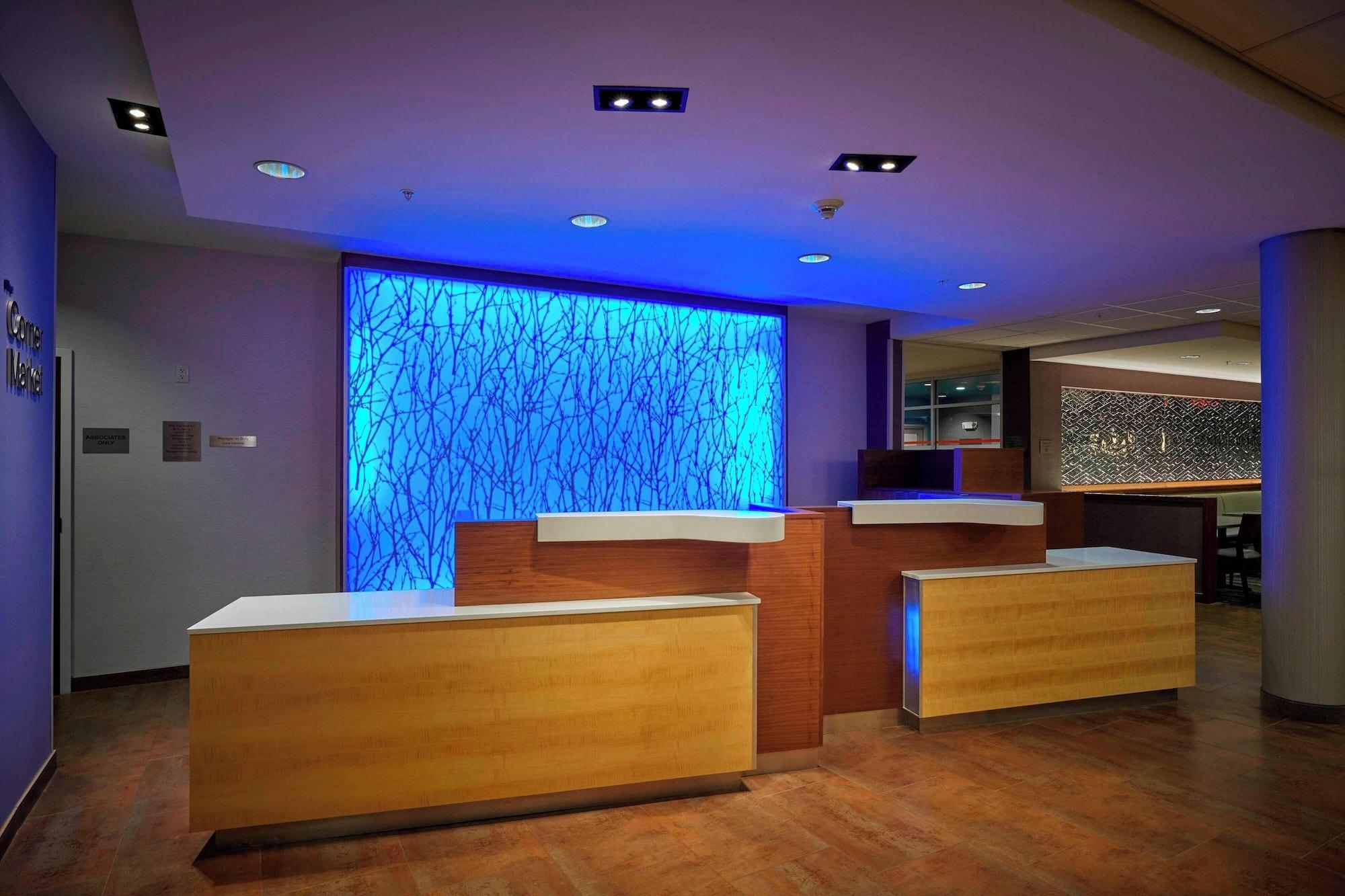 Vista Lobby Fairfield Inn & Suites by Marriott Grand Mound Centralia