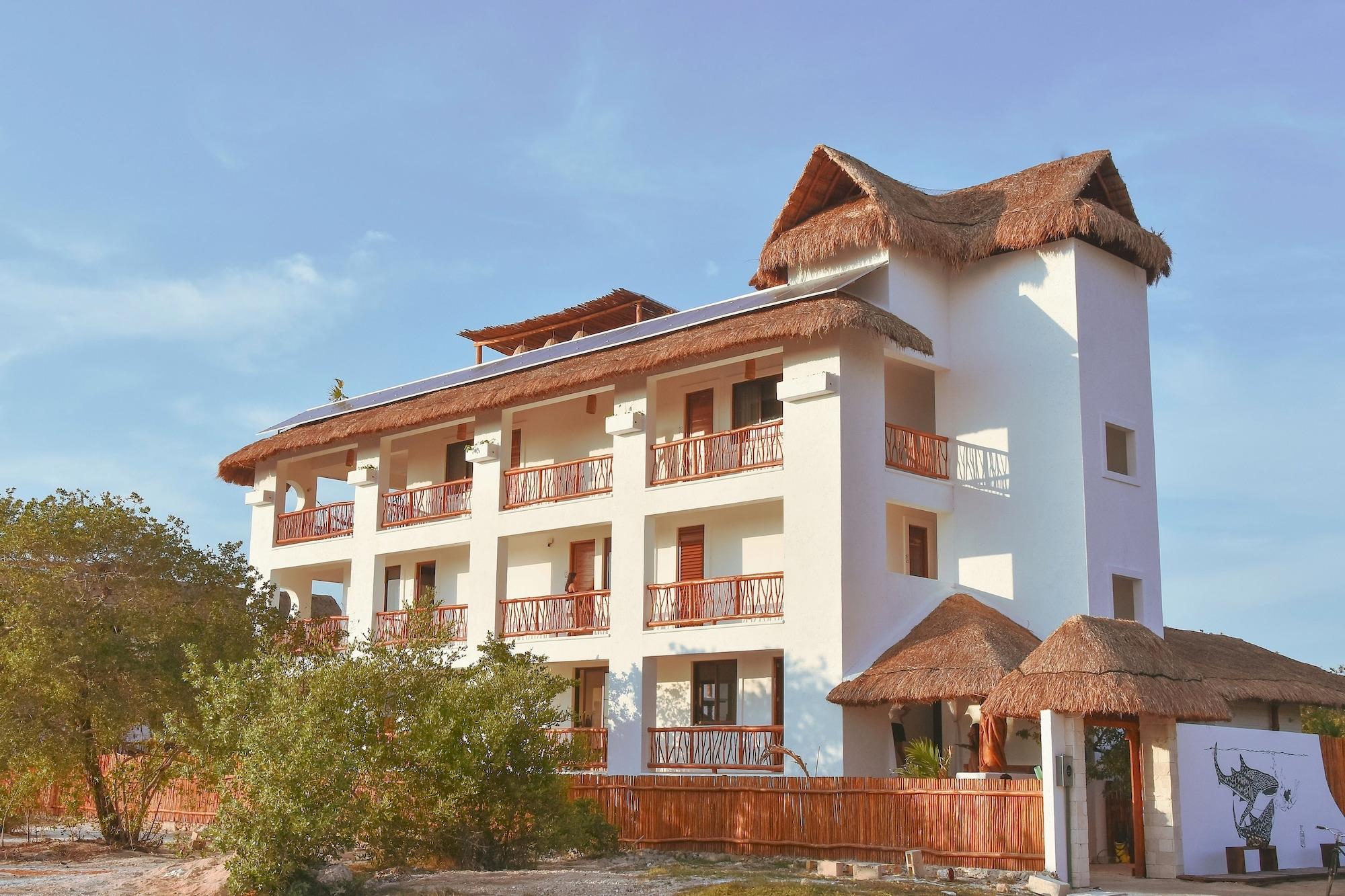 Vista Exterior Hotel Casa HX - Adults Only
