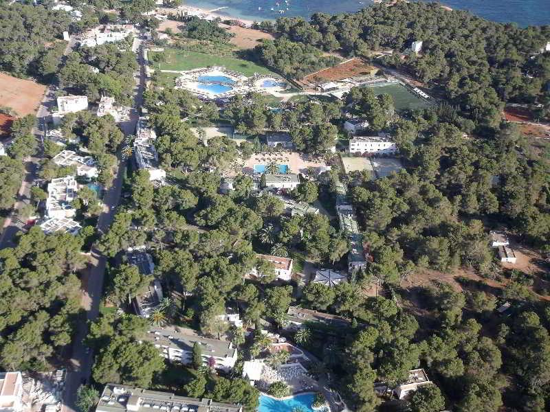 Vista Exterior Club Cala Pada