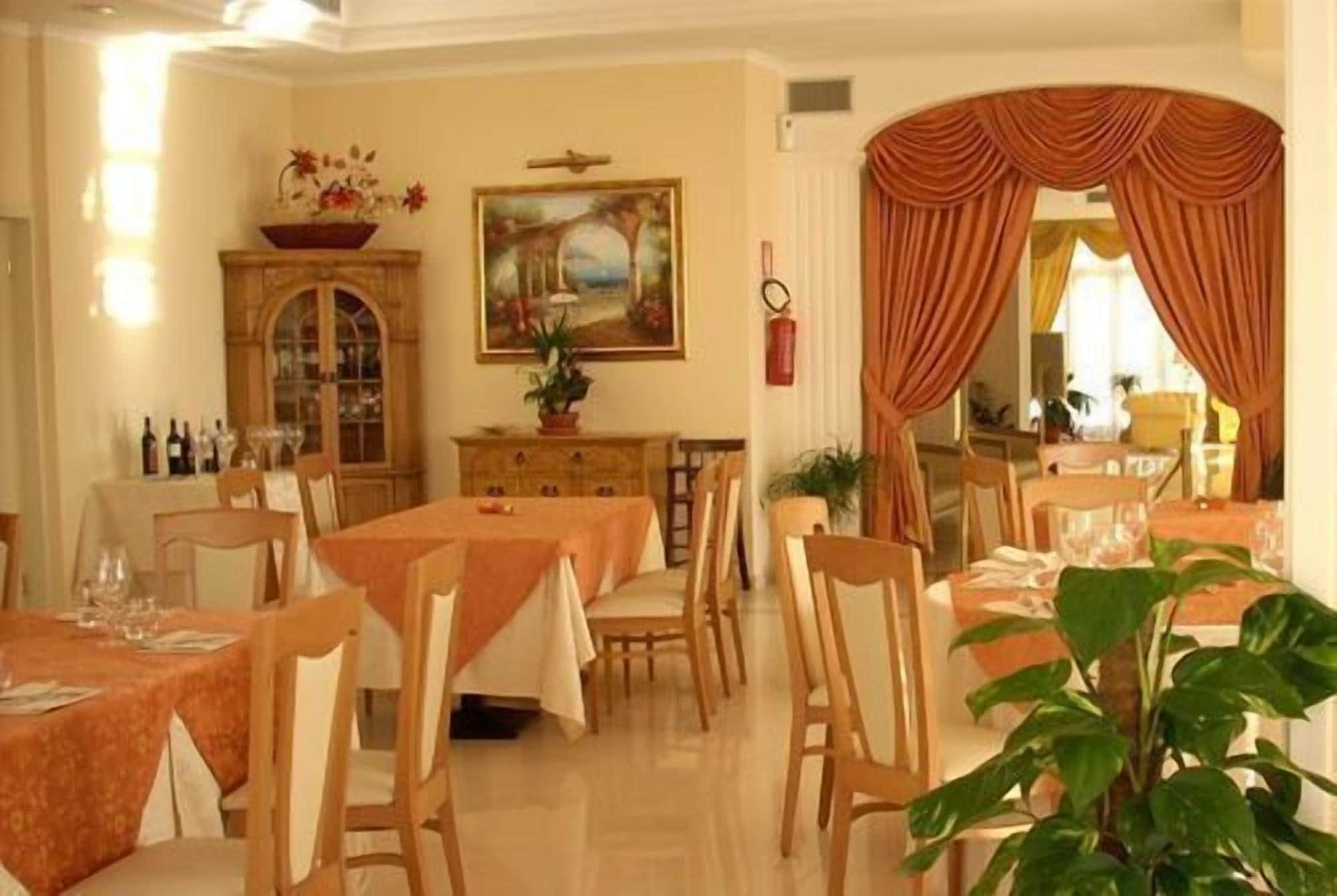 Restaurant Albatres Palace Hotel