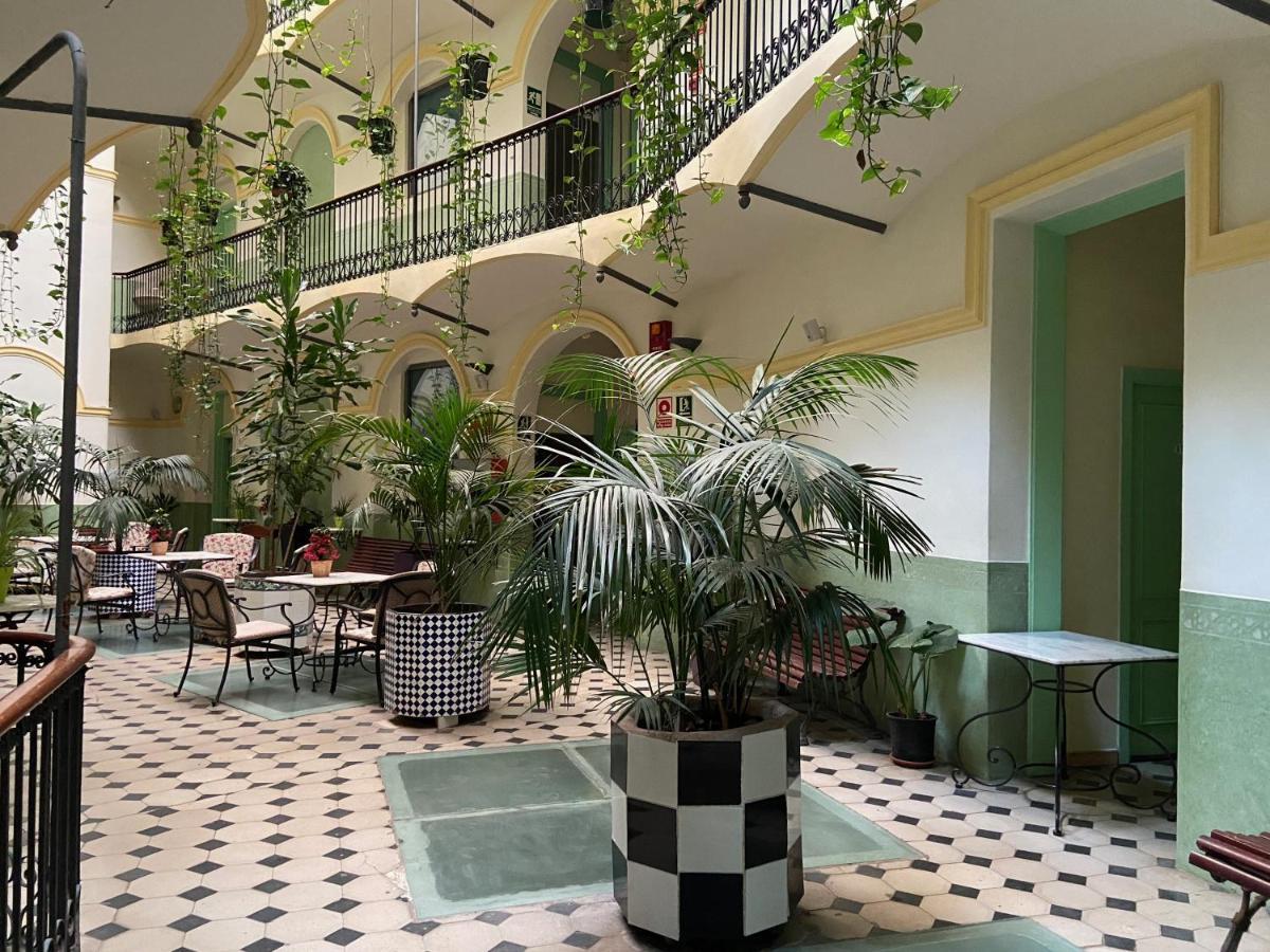Bar/Salón Hotel Peninsular